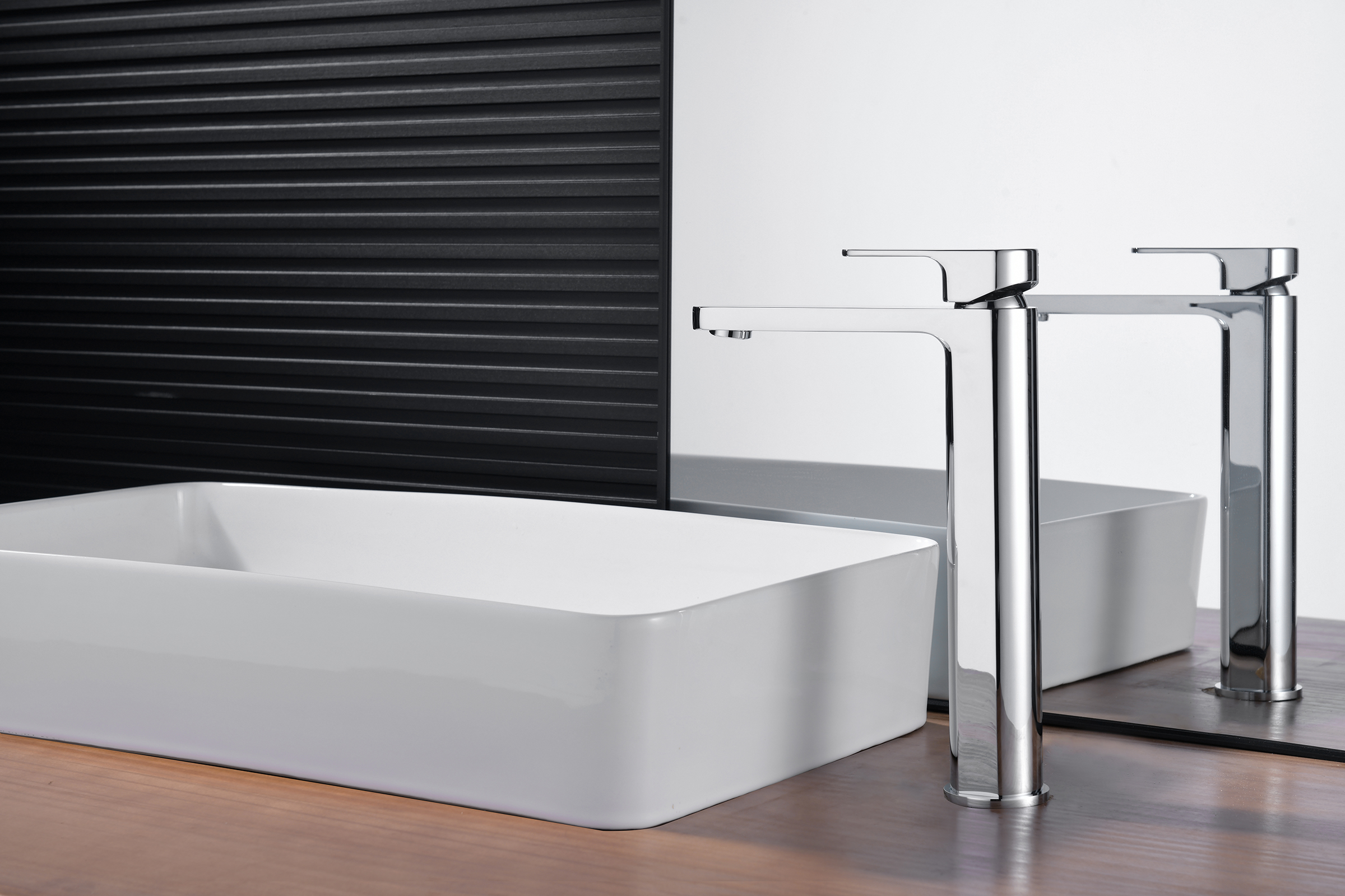 06112 Смеситель од. для раковины-чаши (ХРОМ) GANZER (10/1шт)