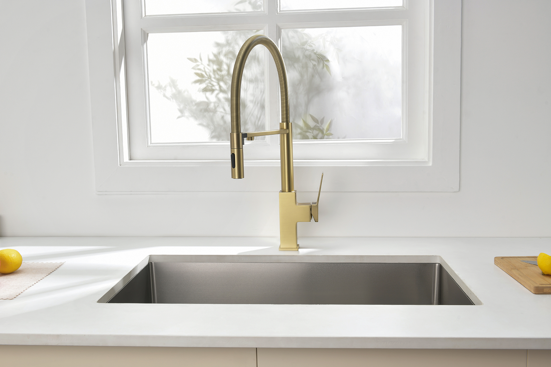 05126-S Смес. для кухни с гиб МАГ. изл. и под. фильт. (Мат. Золото) GANZER (10/1шт)