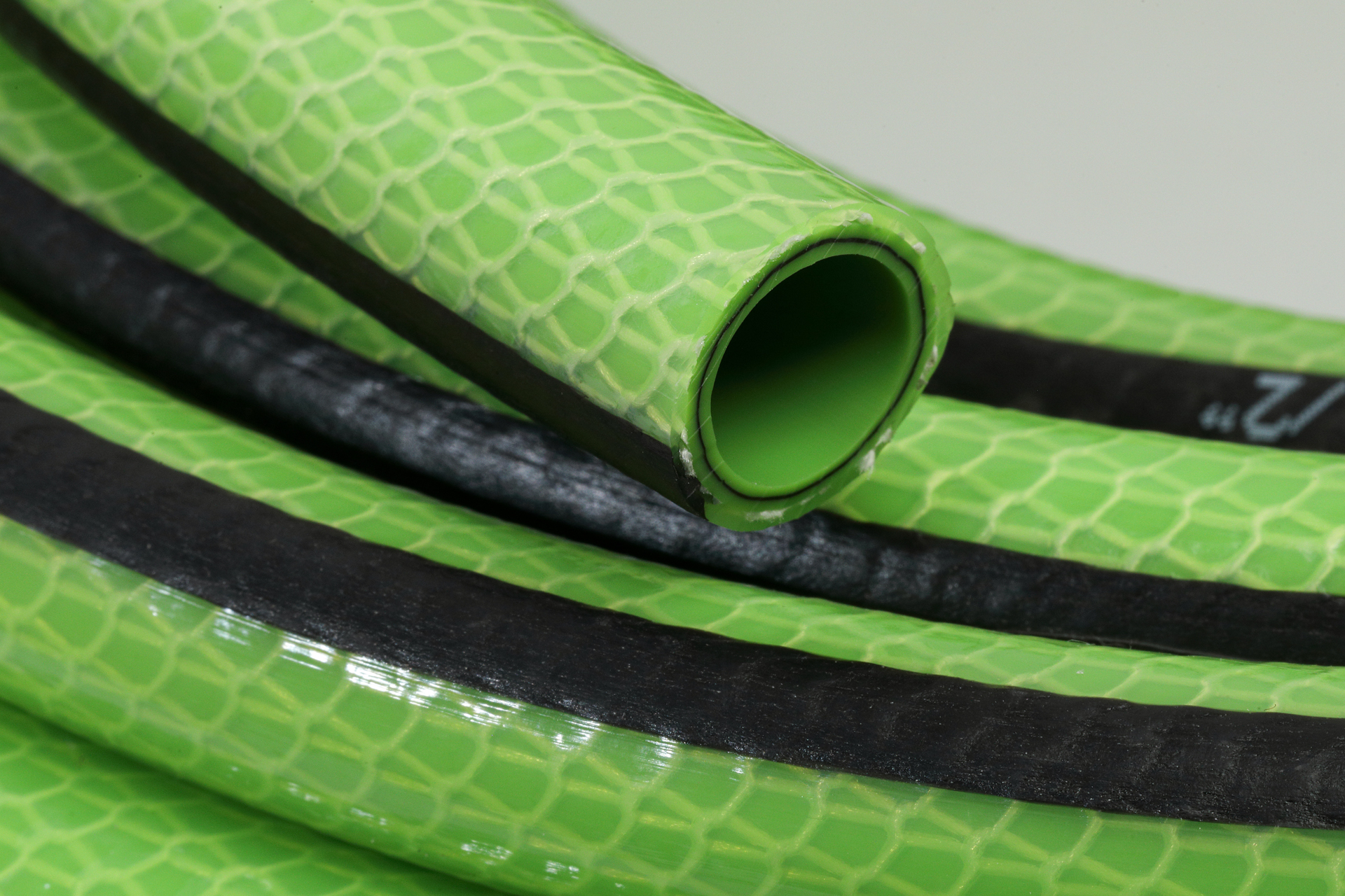 Шланг полив. зеленый (BRAVURA) 1"*50м (25мм) 5-слоя,  (10/1шт)