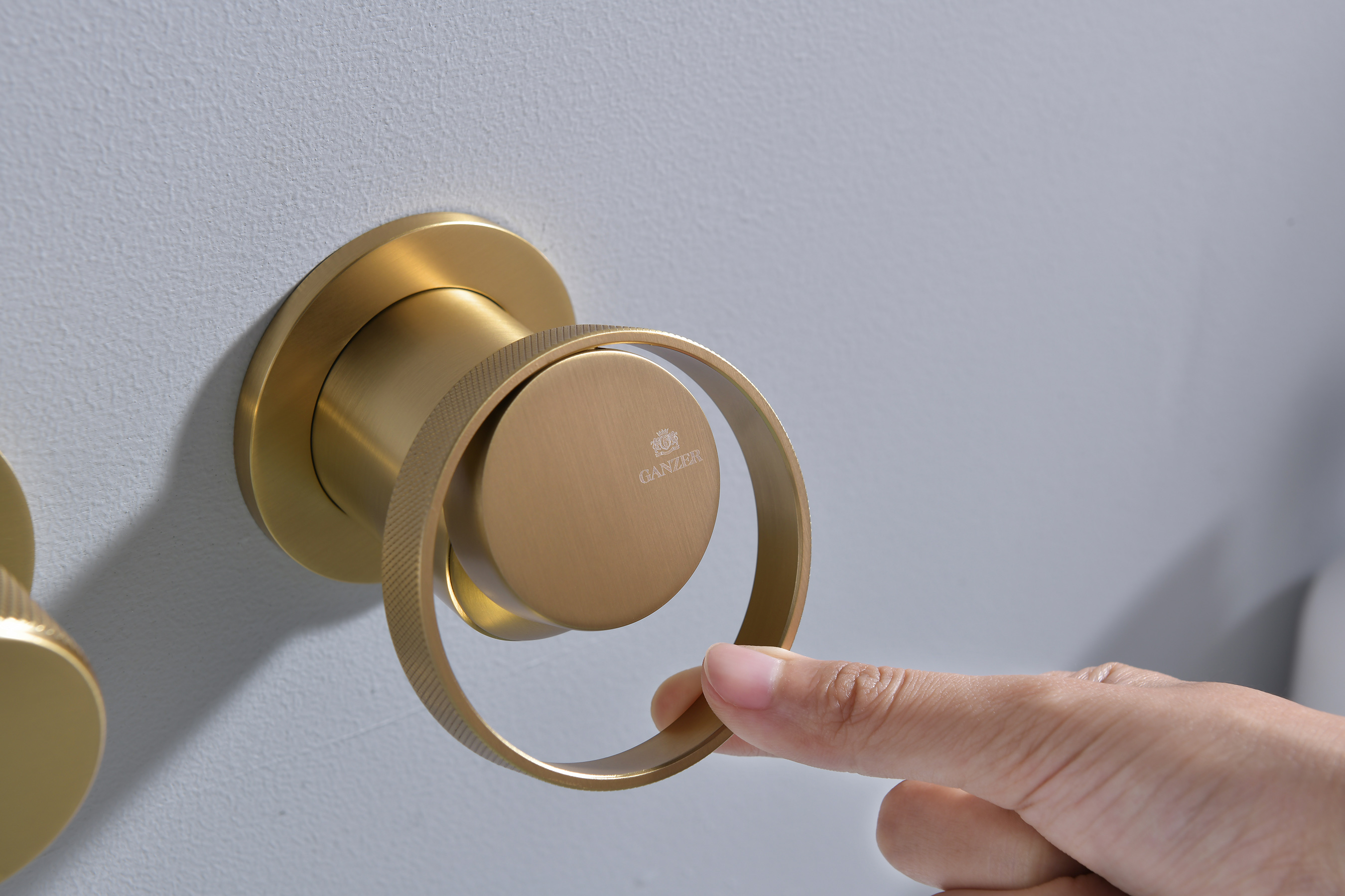 19134-S Встроенный смес. для ванны  (Мат. Золото) GANZER  (6/1шт)