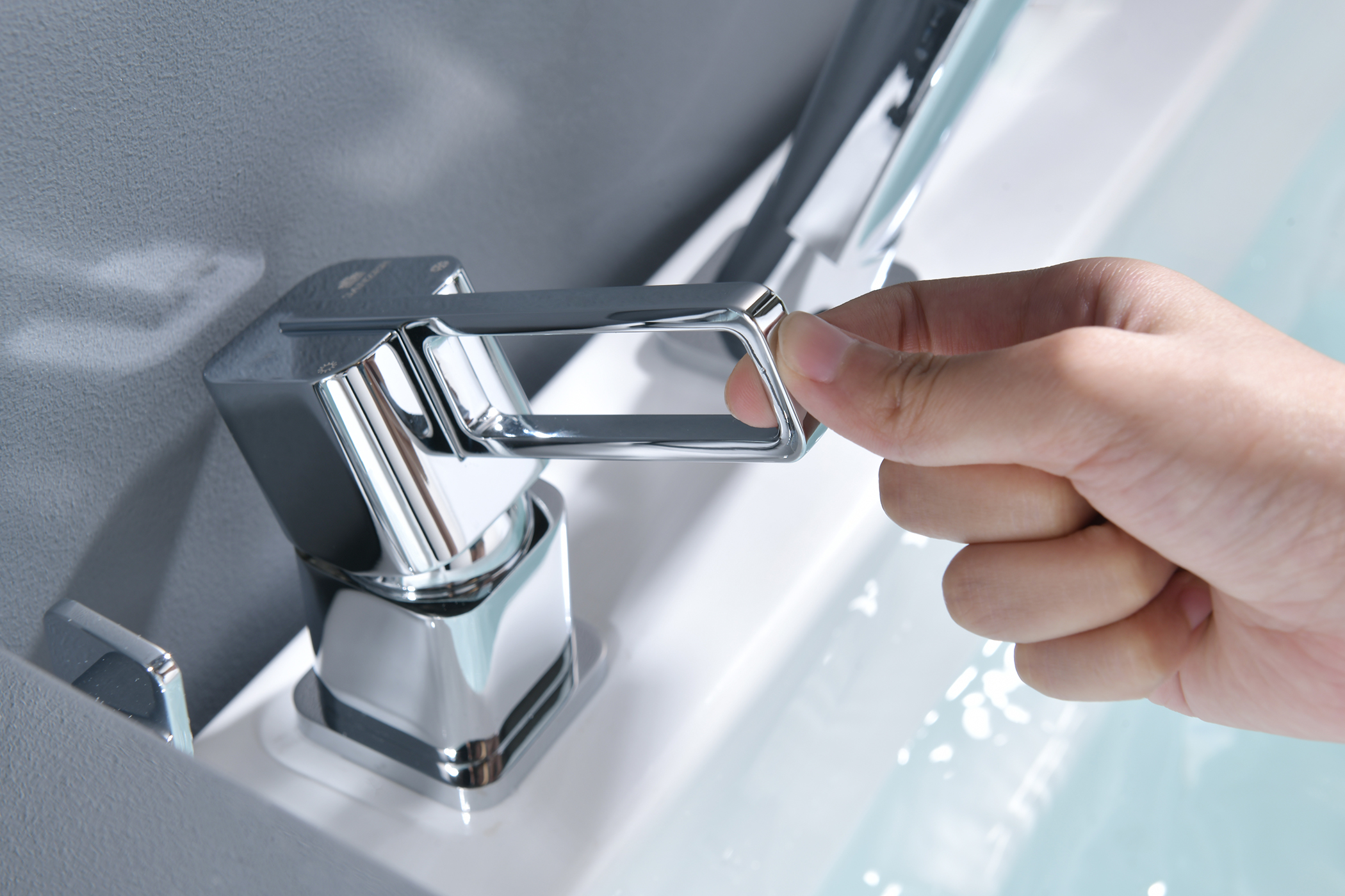 12133 Смеситель на борт ванны (3-отв,ХРОМ)  GANZER (10/1шт)