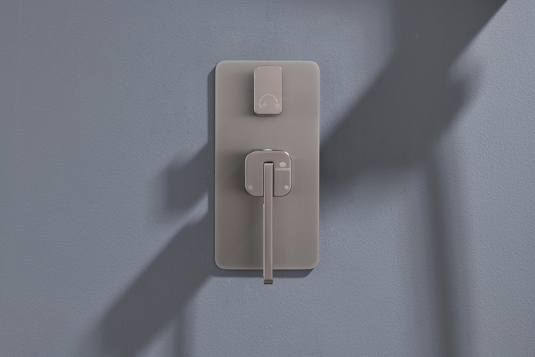 12165-Q Смеситель встраиваемый для душа с 3-функ. (ГРАФИТ) GANZER (6/1шт)