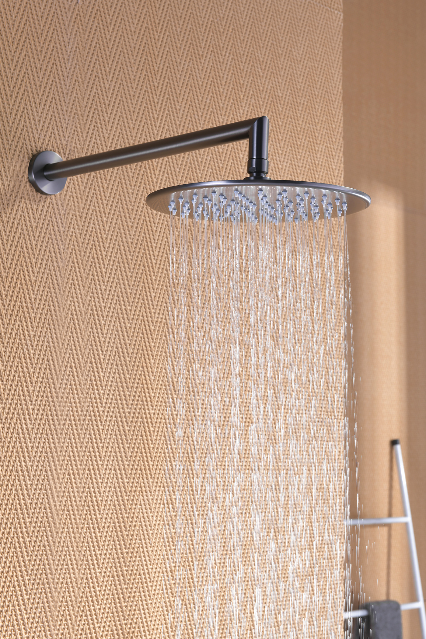 19164-Q Встроенный смес для душа с 2-функ. (ГРАФИТ) GANZER  (6/1шт)