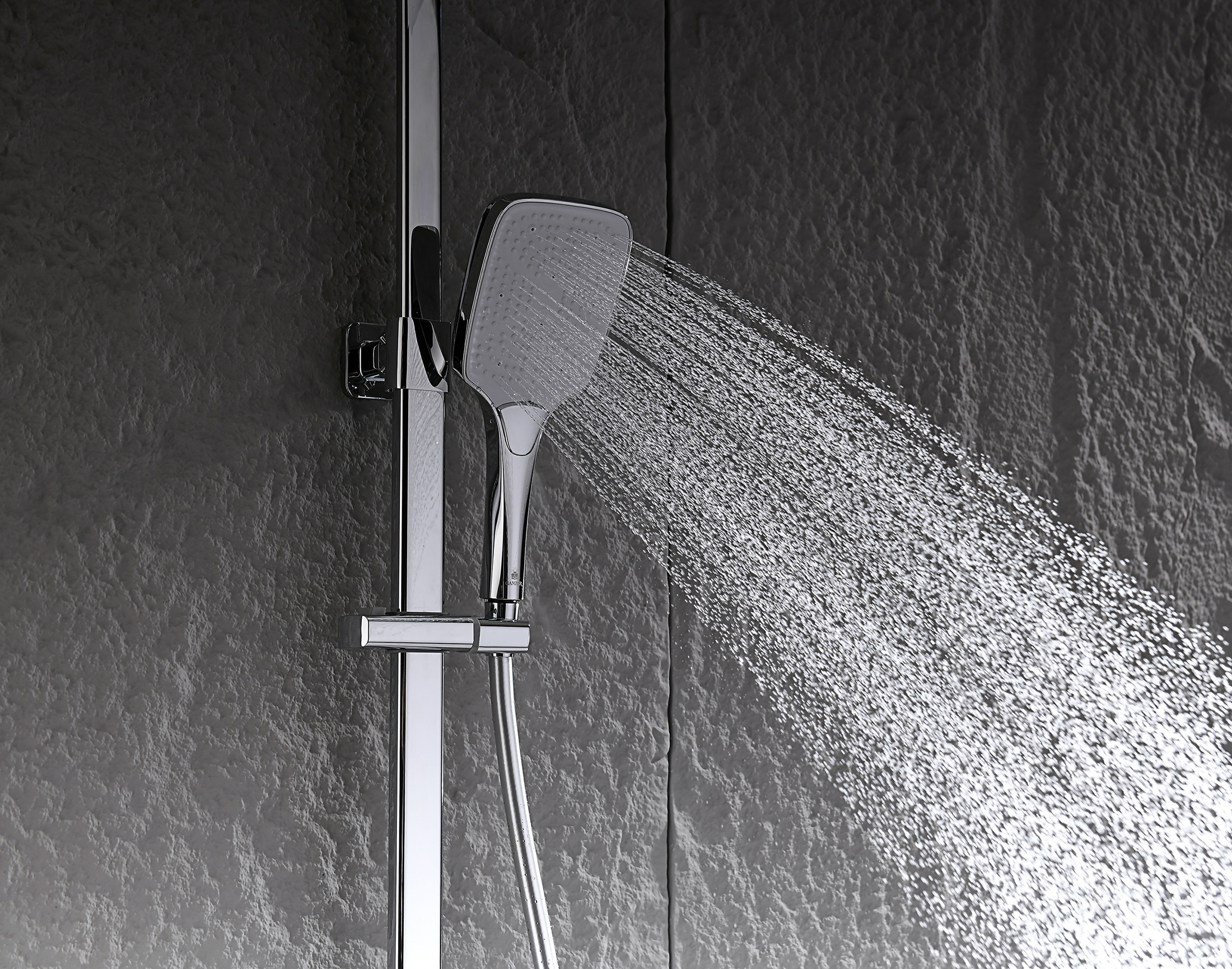 12071 Душевая система с термостатом (ХРОМ) GANZER (5/1шт)