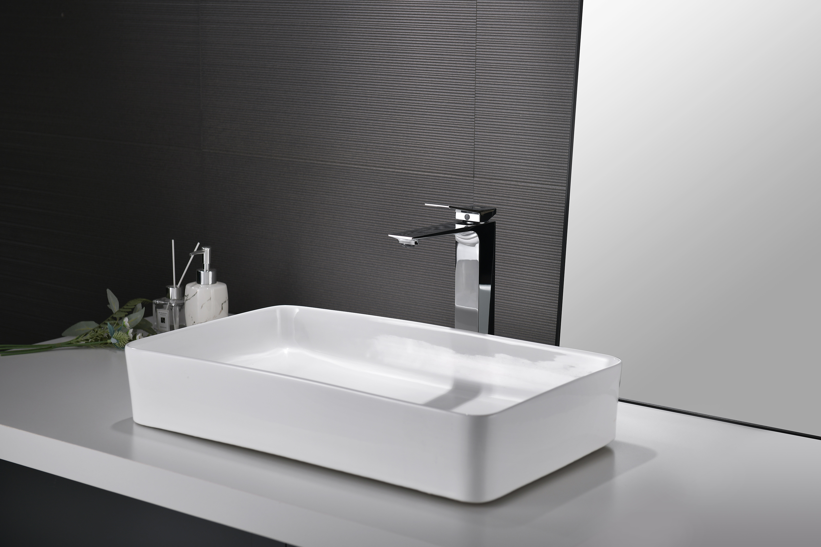 05112 Смеситель од. для раковины-чаши (ХРОМ) GANZER (10/1шт)