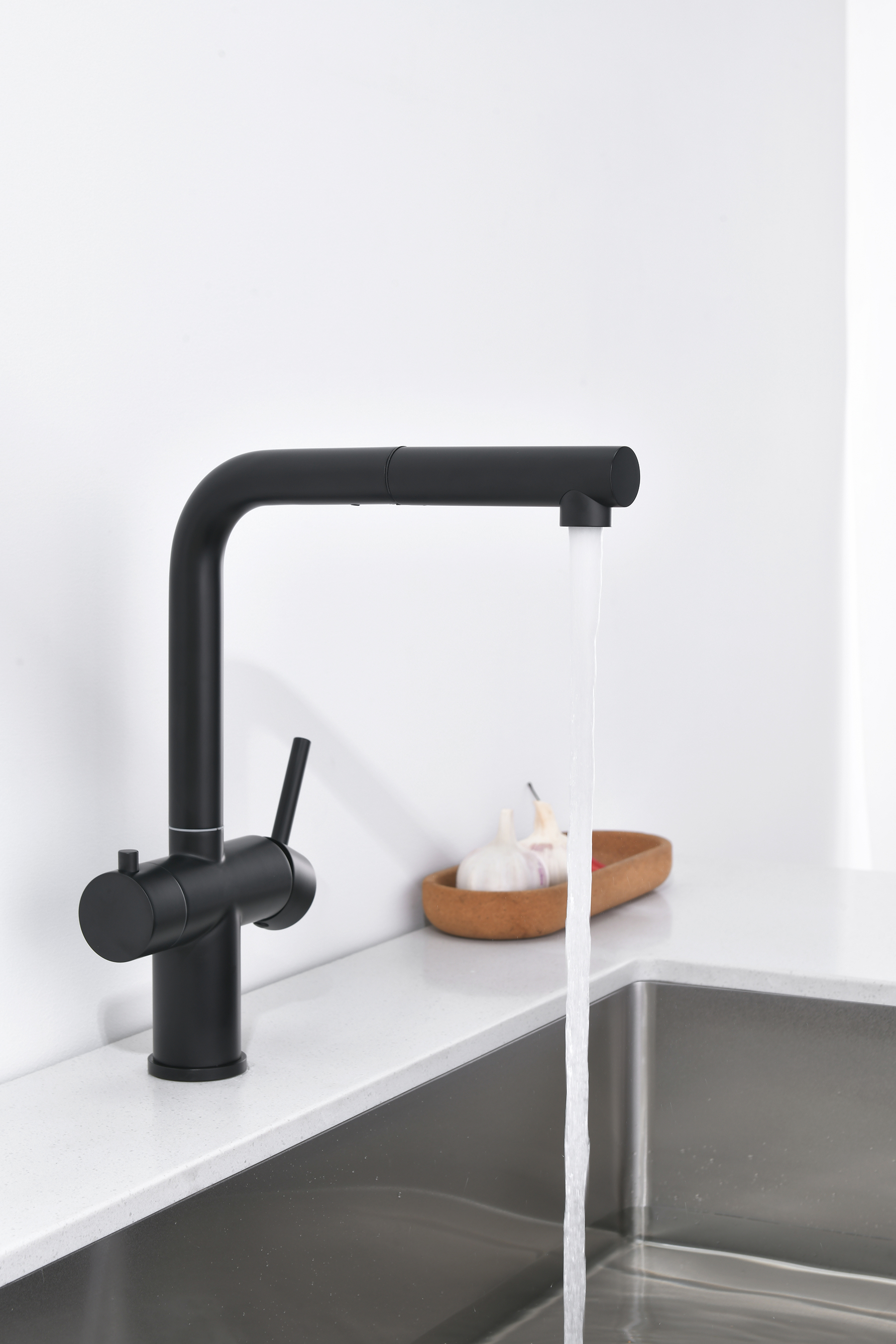 16036-C Смес. од. для кухни с ВЫД. лейкой и подк. ФИЛЬТ. (ЧЕРНЫЙ)  GANZER (10/1шт)