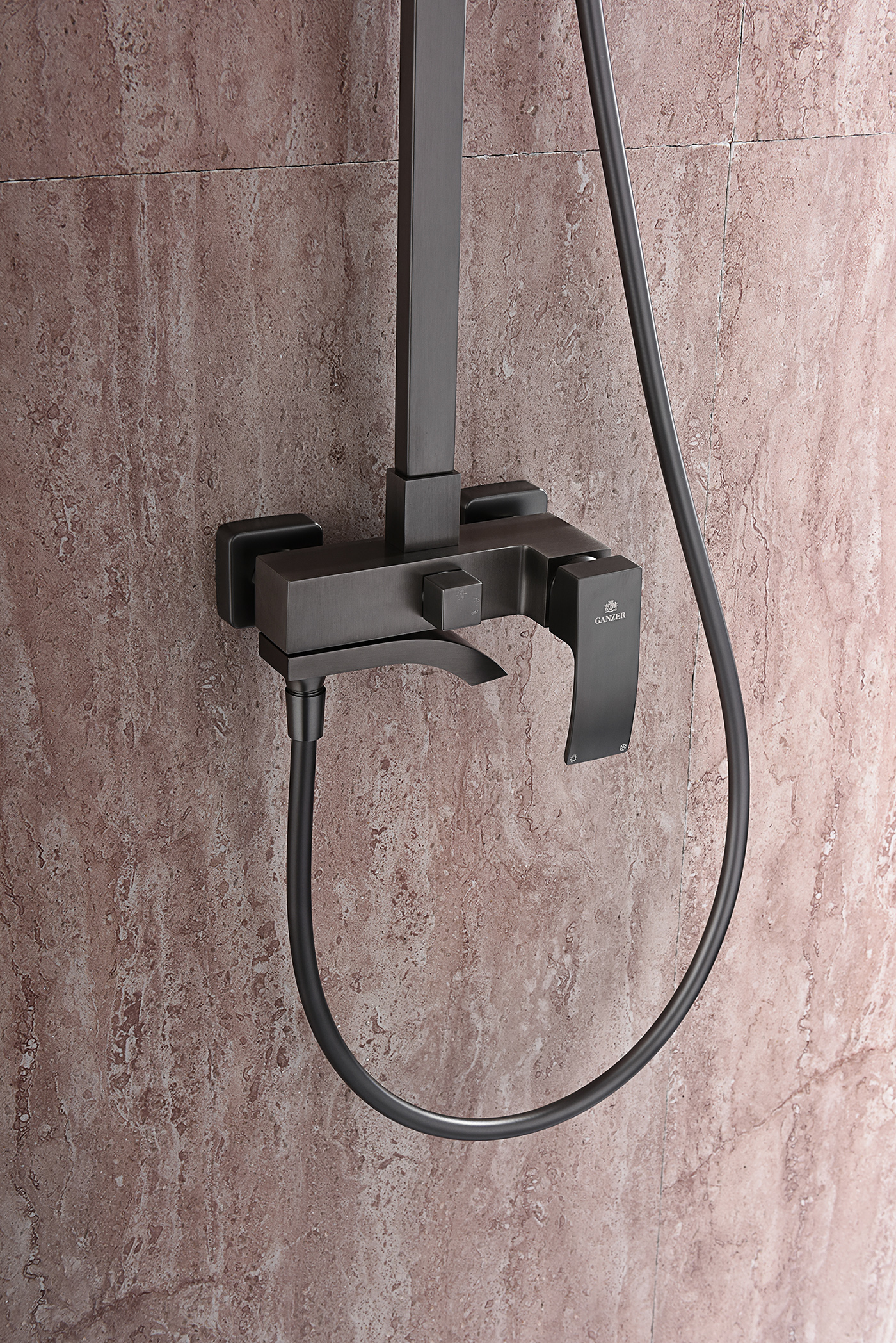 44161-Q Душевая система (ГРАФИТ) GANZER (5/1шт)