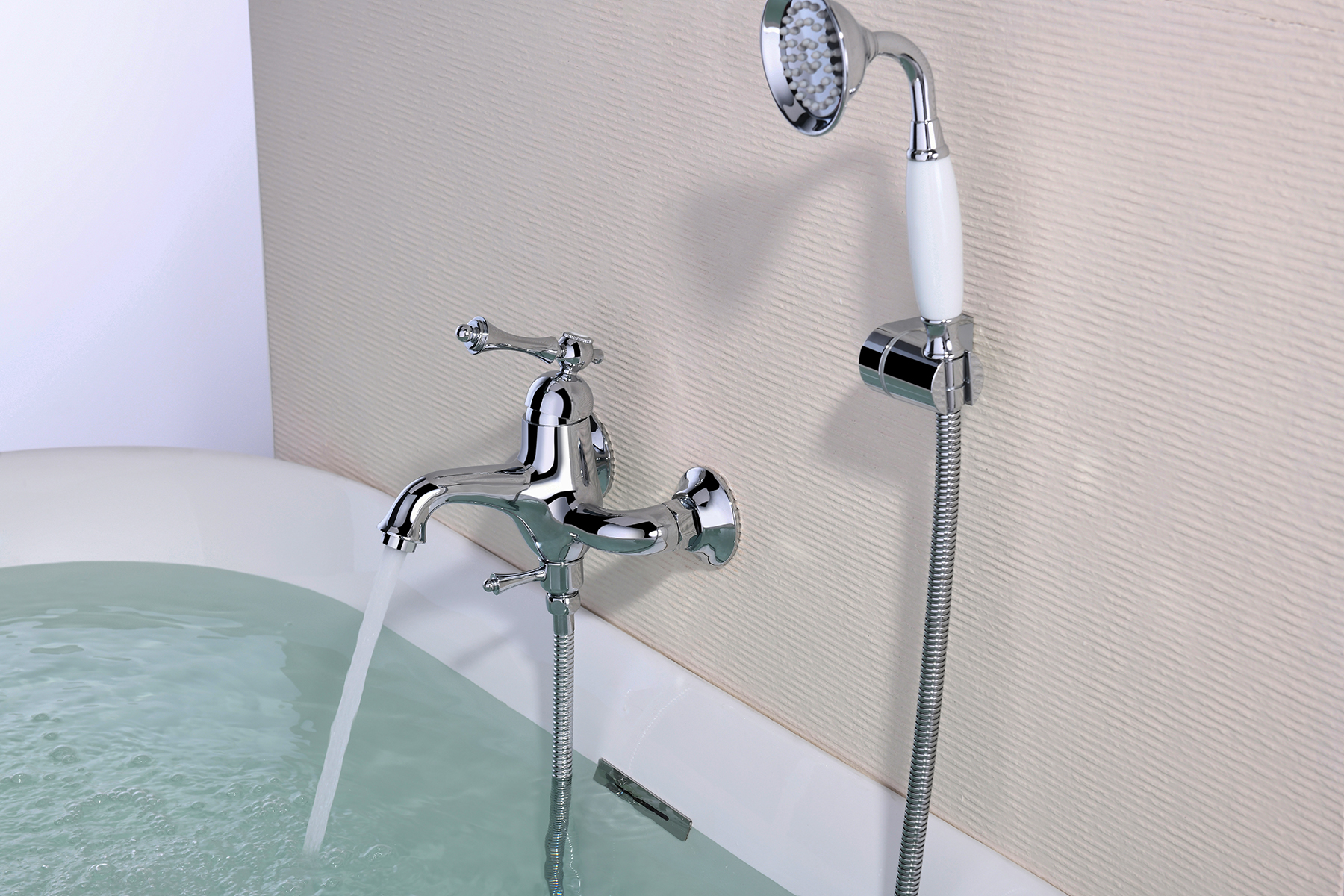 77031 Смеситель однорычажный для ванны GANZER  (8/1шт)