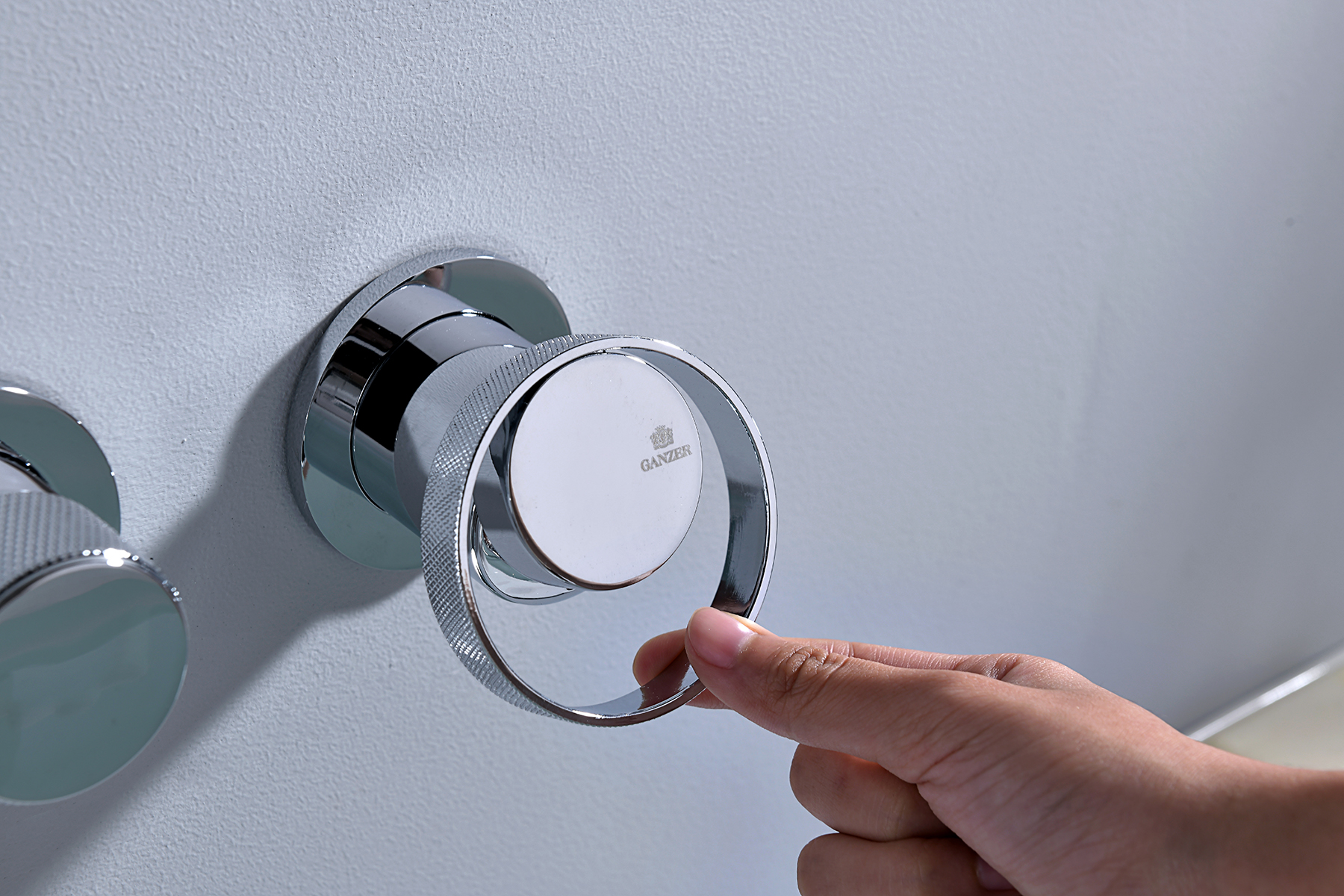 19134 Встроенный смес. для ванны  (ХРОМ) GANZER  (6/1шт)