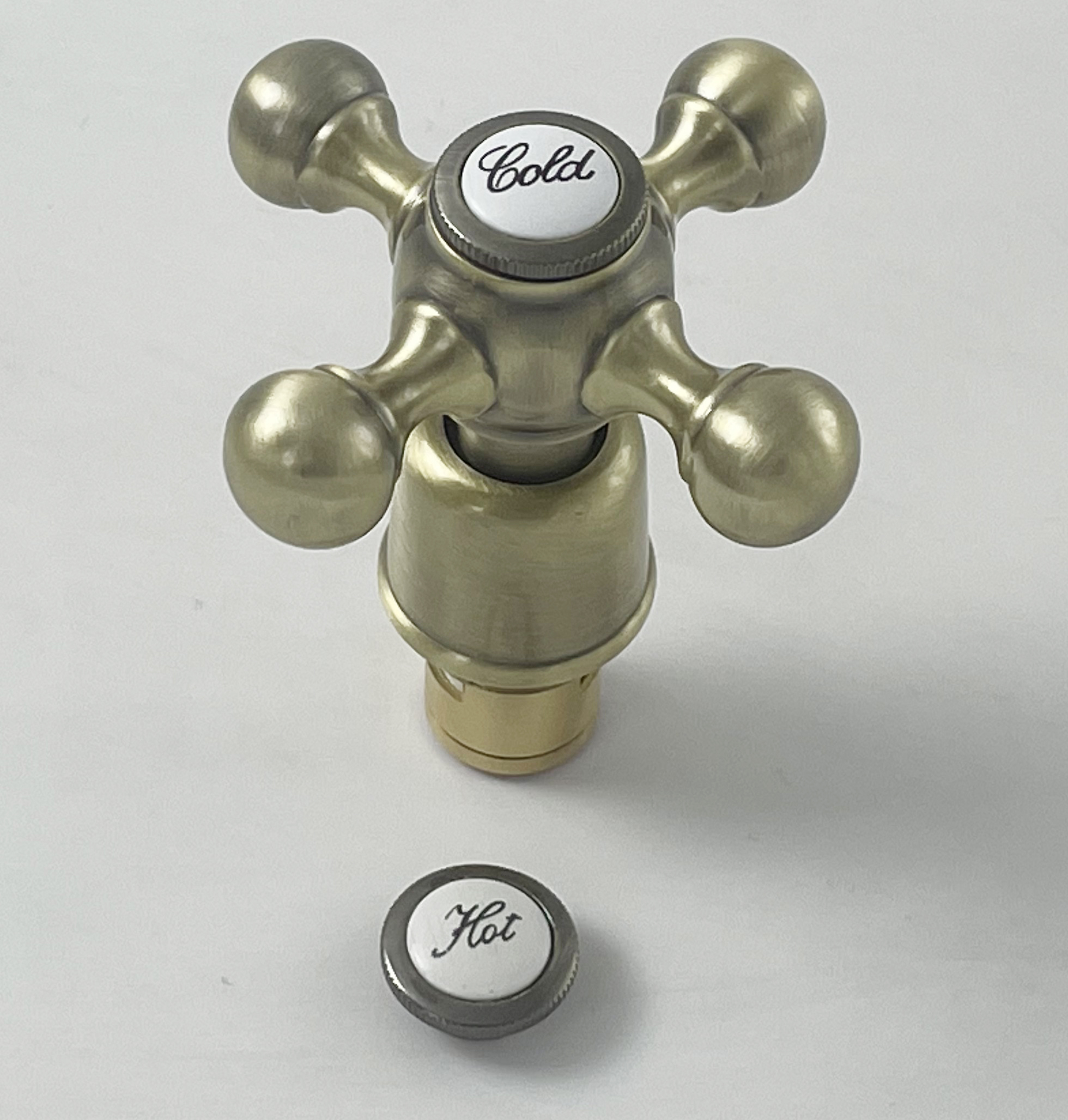 Кран-букса с маховиком (БРОНЗА) GANZER усиленный  (100/1шт)