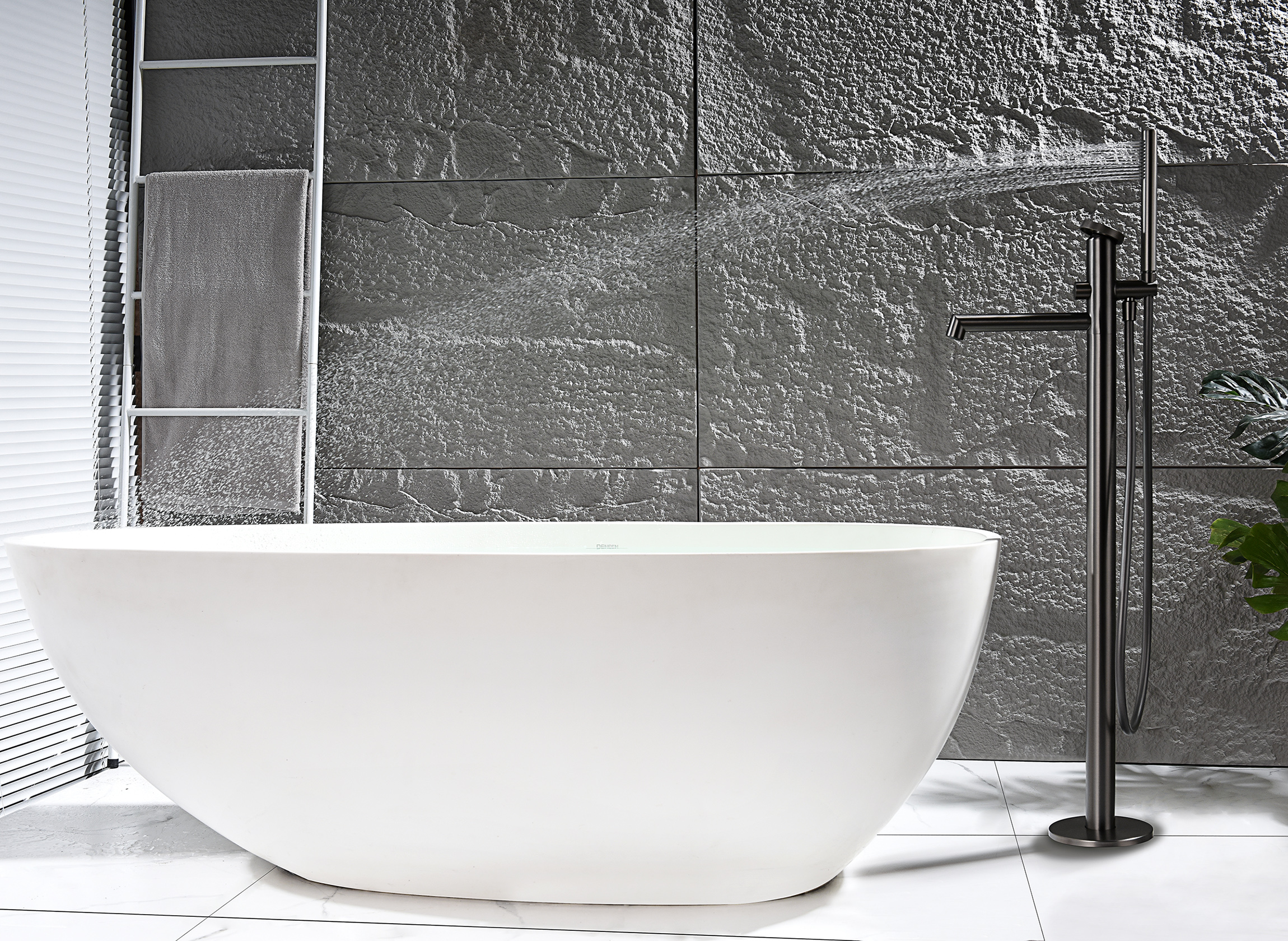 19181-Q Смеситель напольный для ванны (ГРАФИТ) GANZER  (5/1шт)