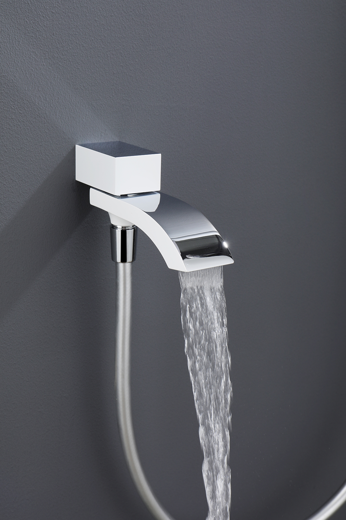 44165-F Смеситель встраиваемый для душа с 3-функ. (Белый/Хром) GANZER (6/1шт)