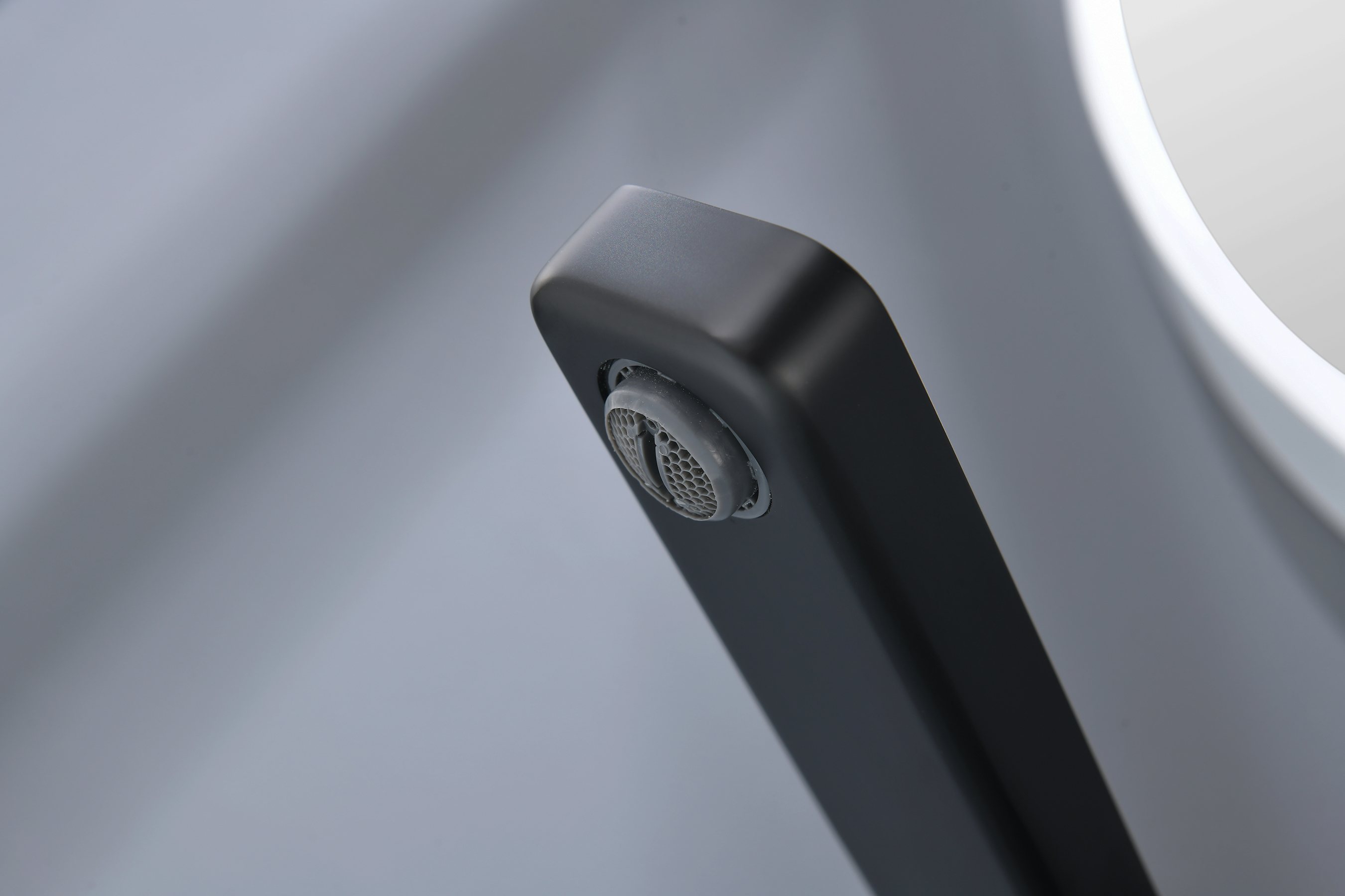 12144-C Встроенный смес для рак. (ЧЕРНЫЙ) GANZER  (10/1шт)