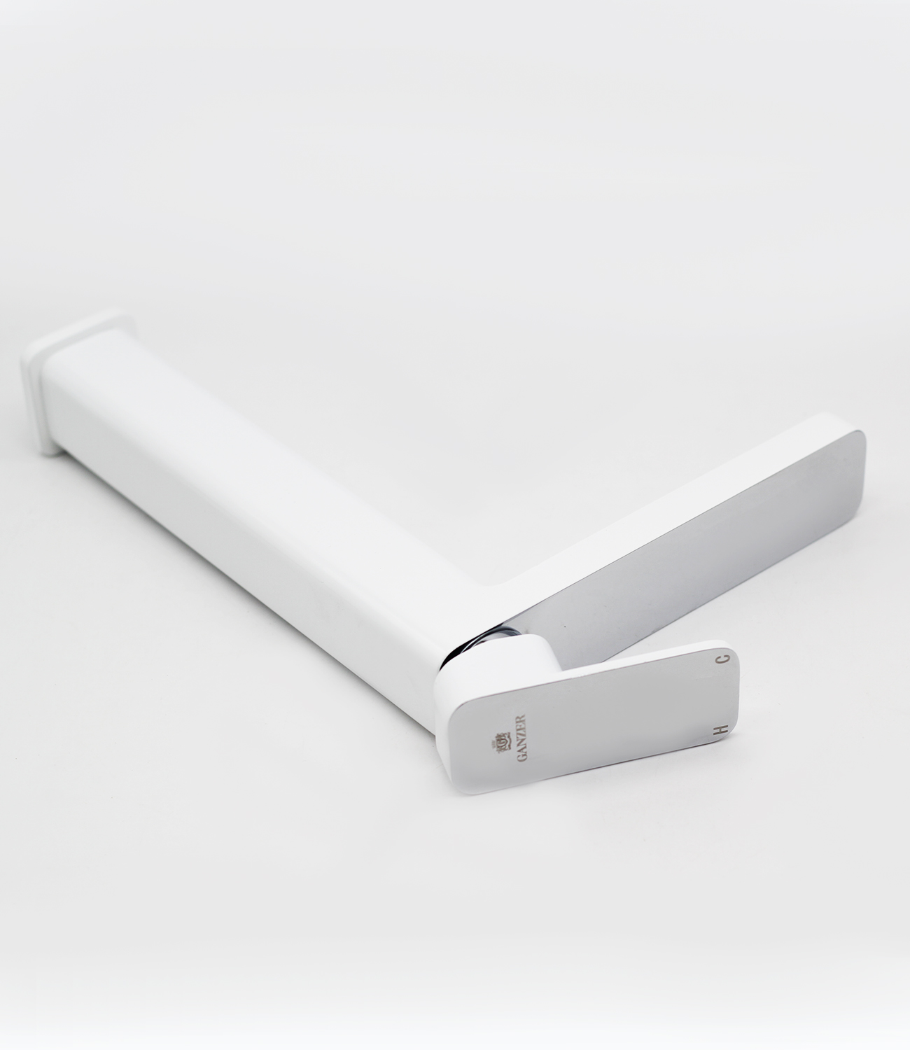 12016-F Смеситель для умыв. (ВЫСОКИ БЕЛЫЙ) GANZER  (10/1шт) Л/К