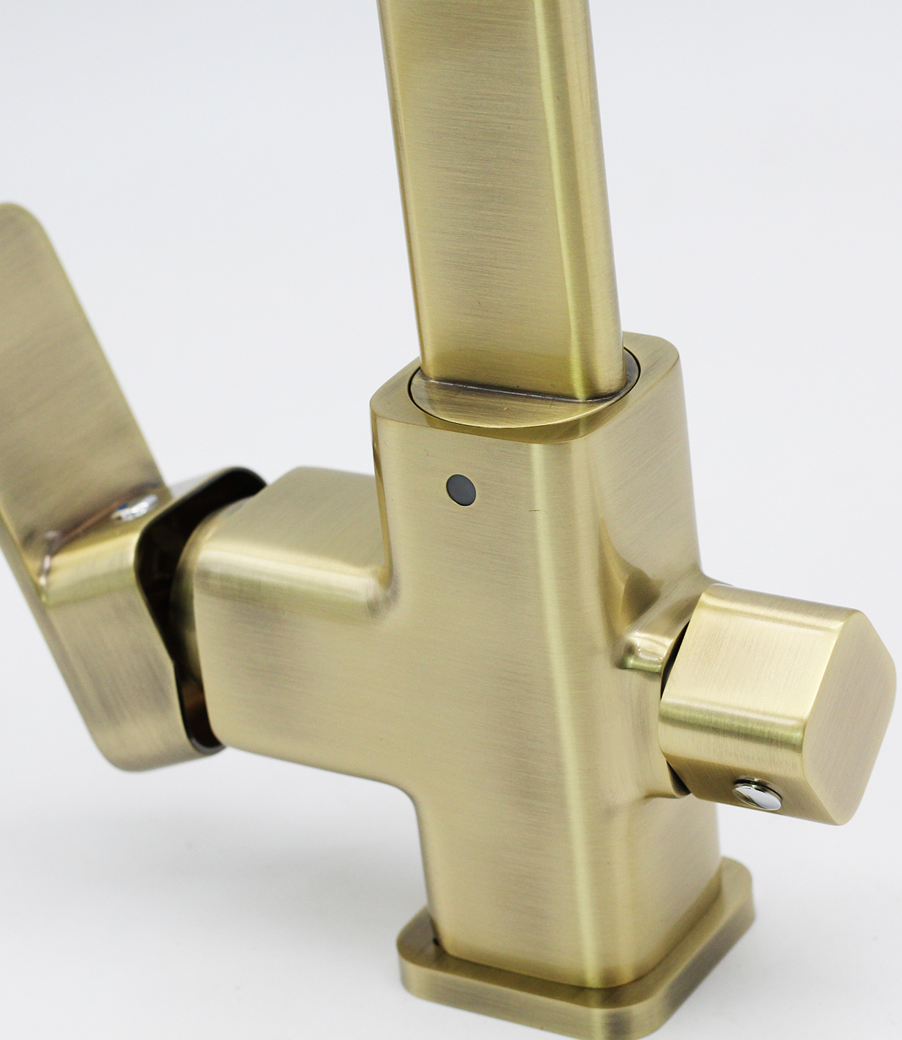 12025-D Смеситель (БРОНЗА) с фильтром "GANZER"  (10/1шт) Л/К