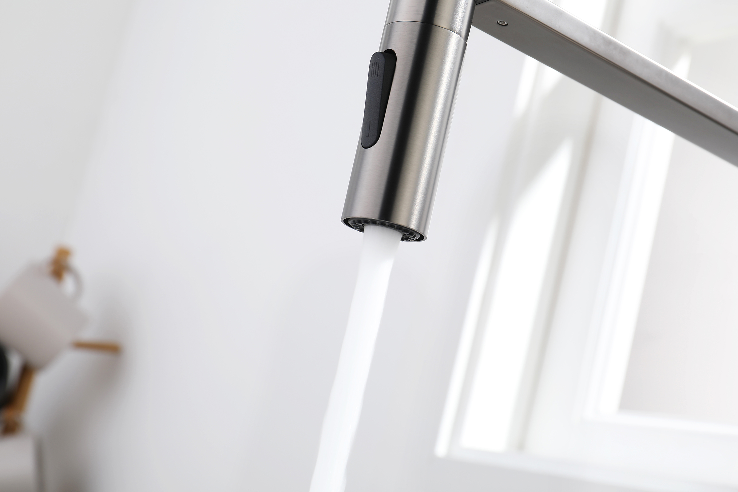 07126-Q Смеситель для кухни с гиб. МАГНИТ. изливом (ГРАФИТ+ЧЕР.) GANZER (10/1шт)