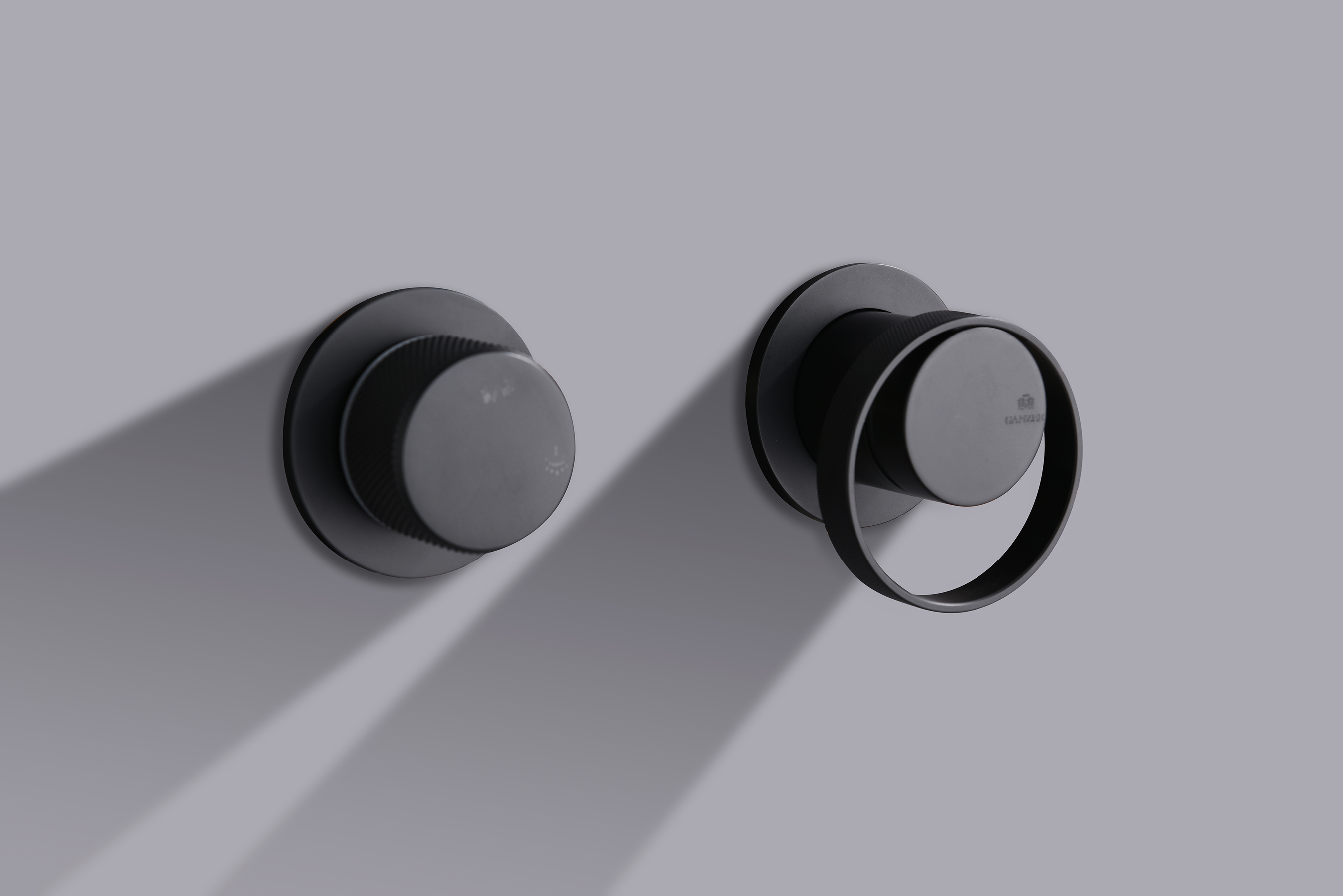 19165-C Смеситель встраиваемый для душа с 3-функ. (ЧЕРНЫЙ) GANZER (6/1шт)