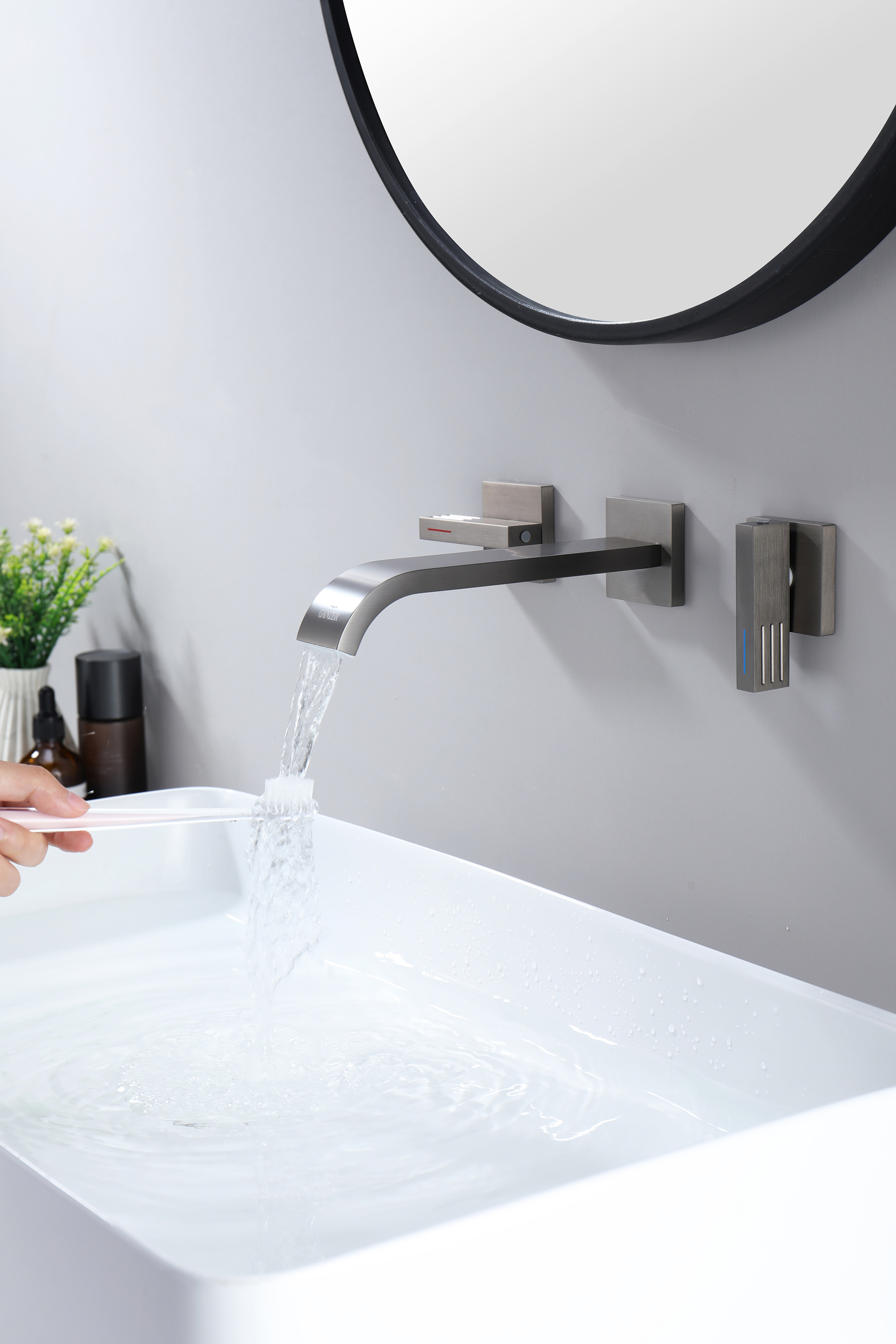 01144-Q Смеситель встраиваемый для раковины (ГРАФИТ) GANZER (8/1шт)