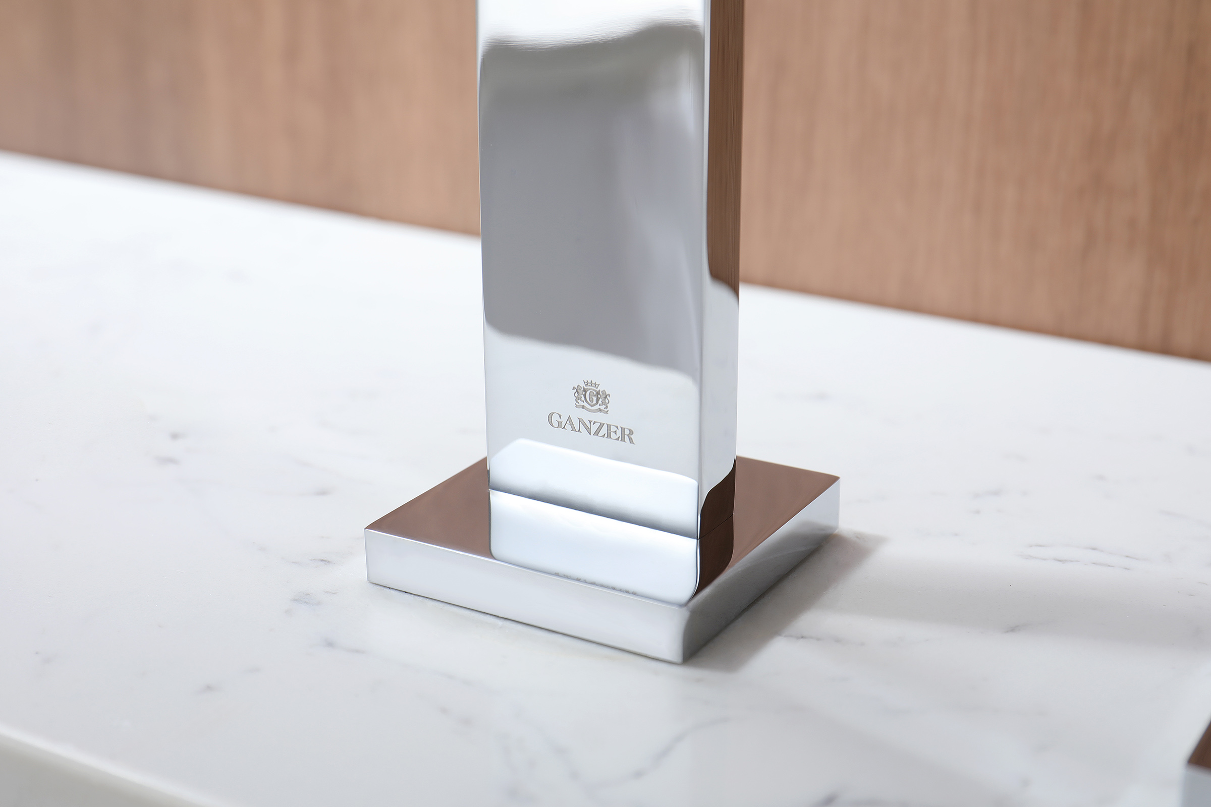 01111 Смеситель на борт раковины (2-отв,ХРОМ)  GANZER (10/1шт)