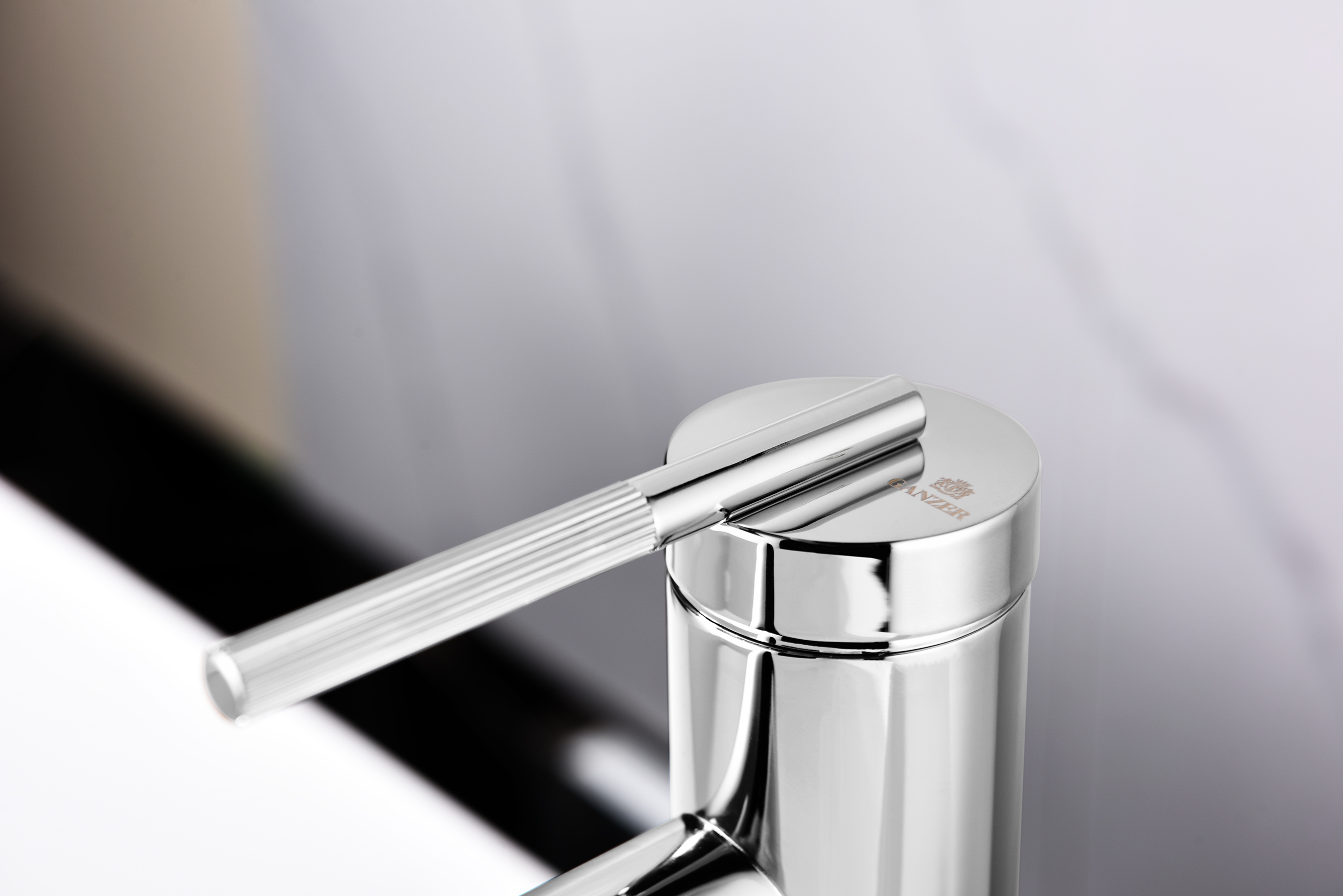 19112 Смеситель од. для раковины-чаши (ХРОМ) GANZER (10/1шт)