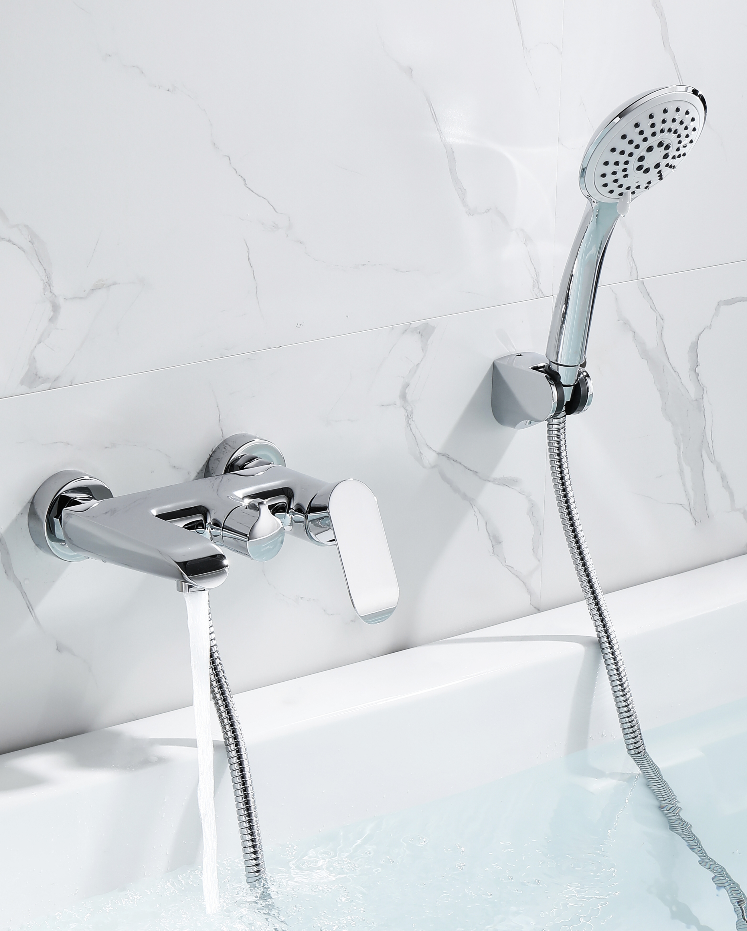 22032 Смеситель однорычажный для ванны GANZER  (10/1шт) Л/К