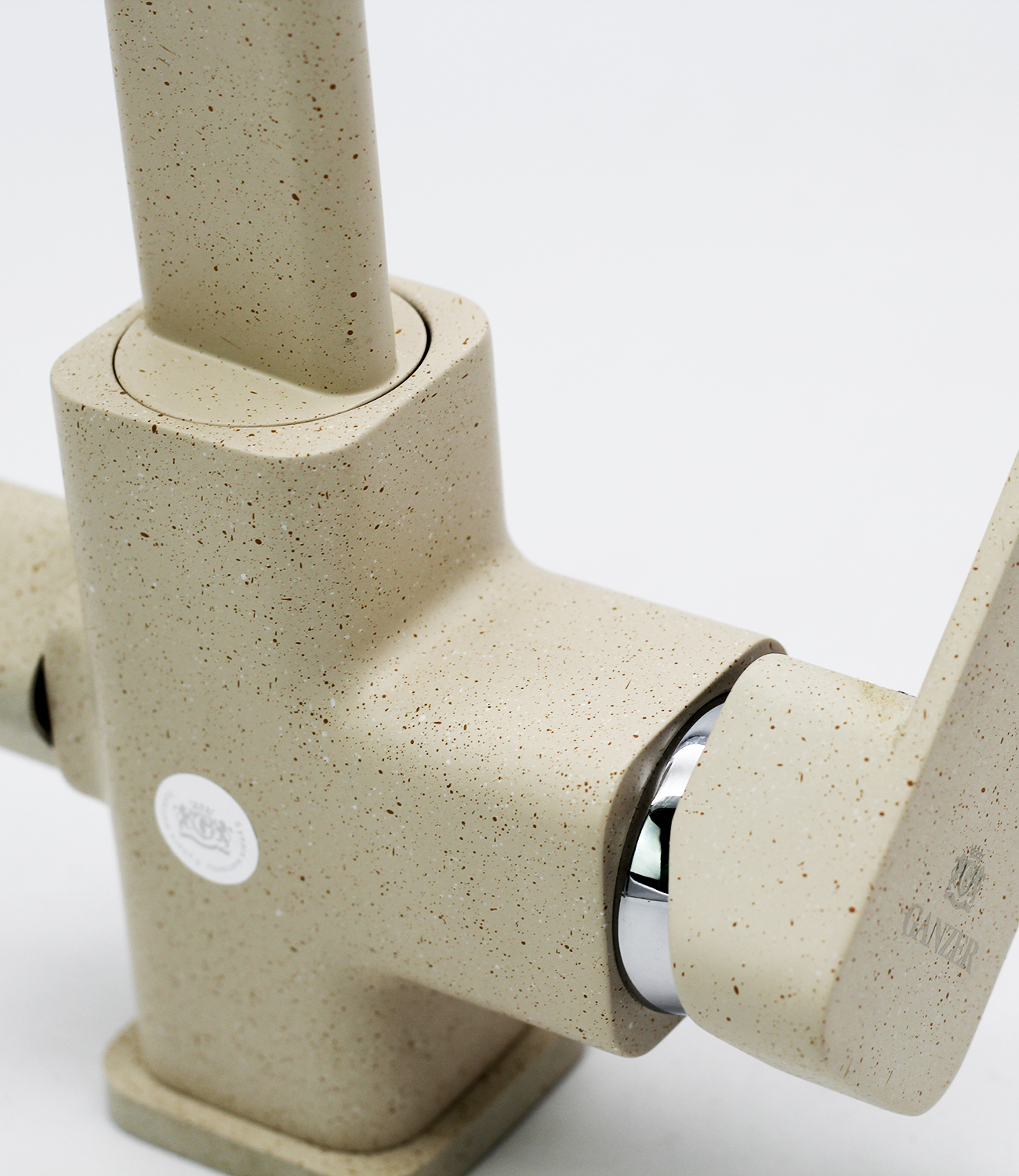 12025-B Смеситель (СВЕТЛО-БЕЖ.) с фильтром GANZER (10/1шт) Л/К