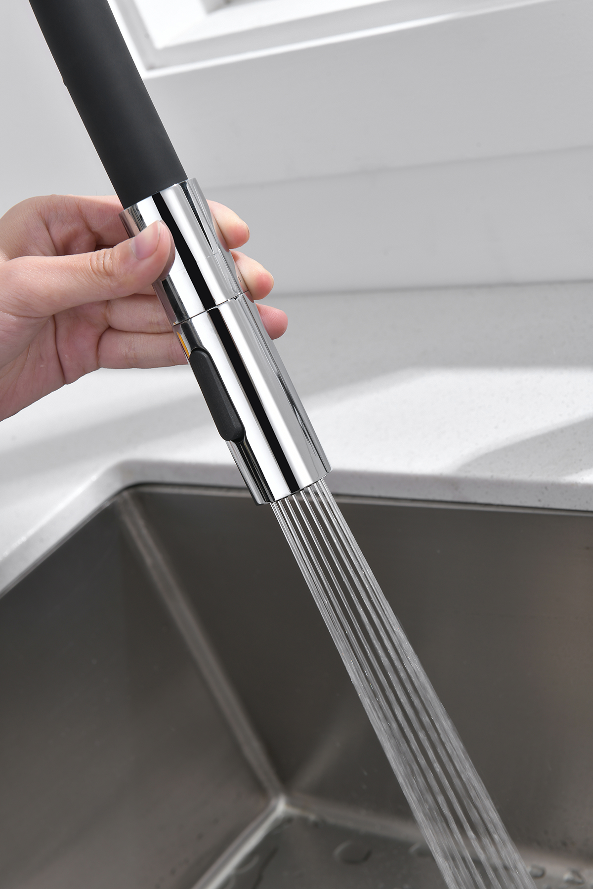 07126 Смеситель для кухни с гиб. МАГНИТ. изливом (ХРОМ+ЧЕР.) GANZER (10/1шт)