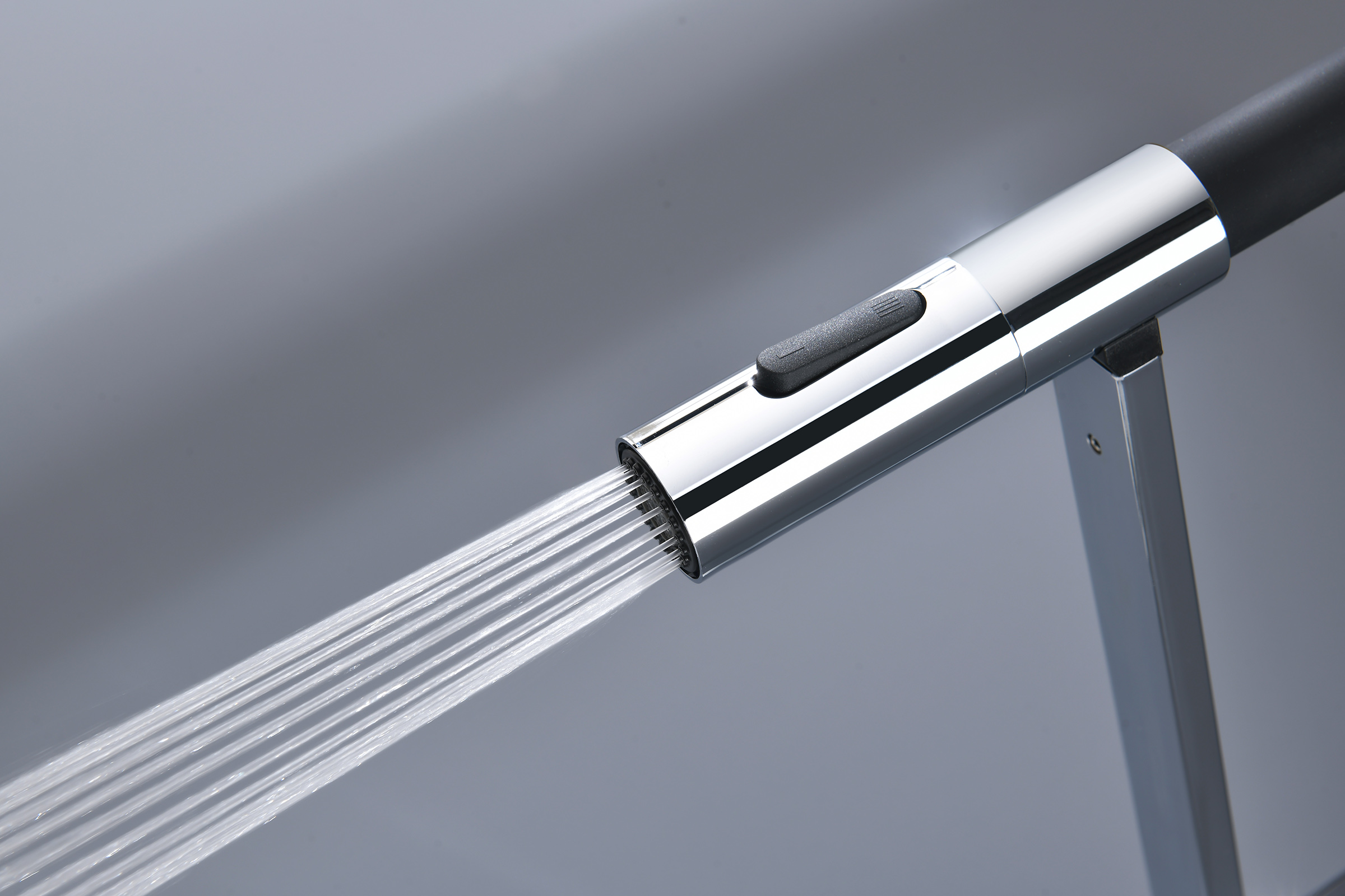 12127 Смеситель для кухни с гиб. МАГНИТ. изливом (ХРОМ+ЧЕР.) GANZER (10/1шт)