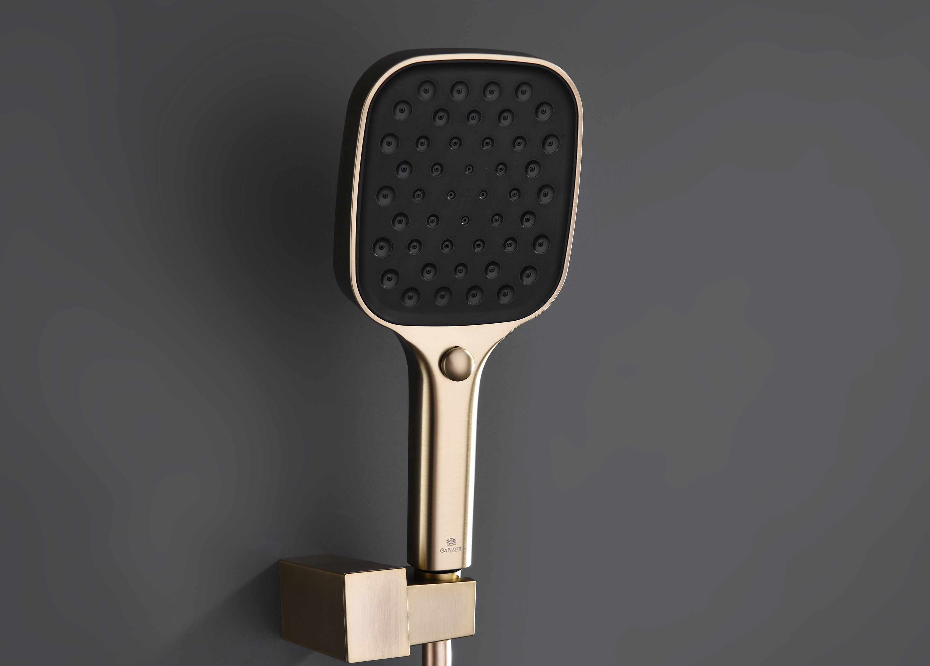 05165-S Смеситель встраиваемый для душа с 3-функ. (Мат. Золото) GANZER (6/1шт)