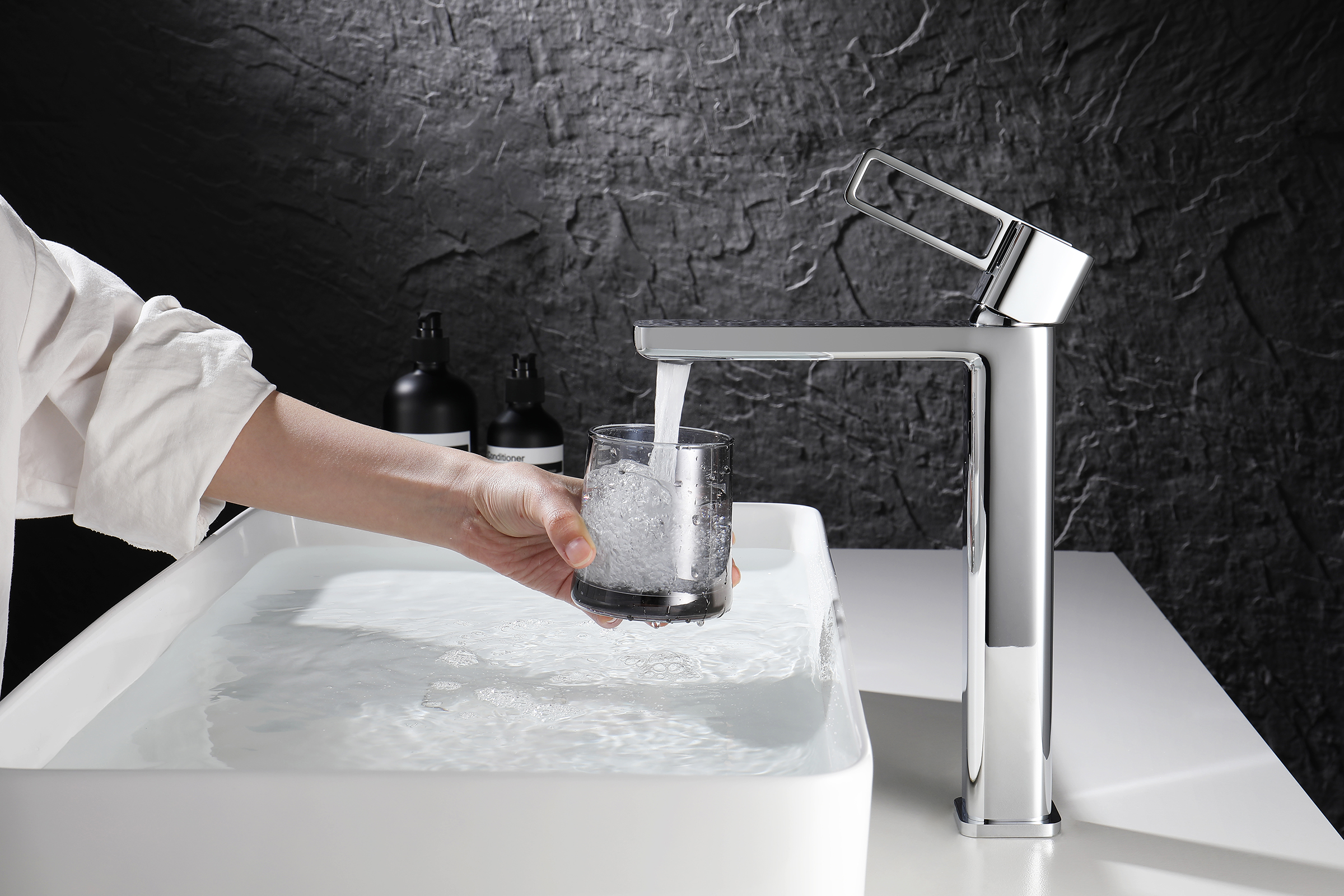 12112 Смеситель од. для раковины-чаши (ХРОМ) GANZER (10/1шт)