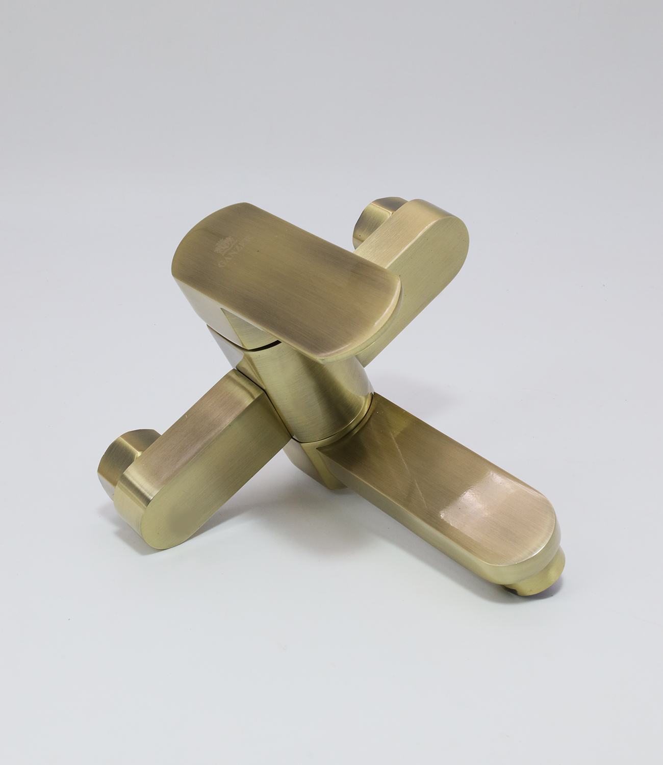 06031-D Смеситель однорычажный для ванны "GANZER"  (8/1шт) Л/К