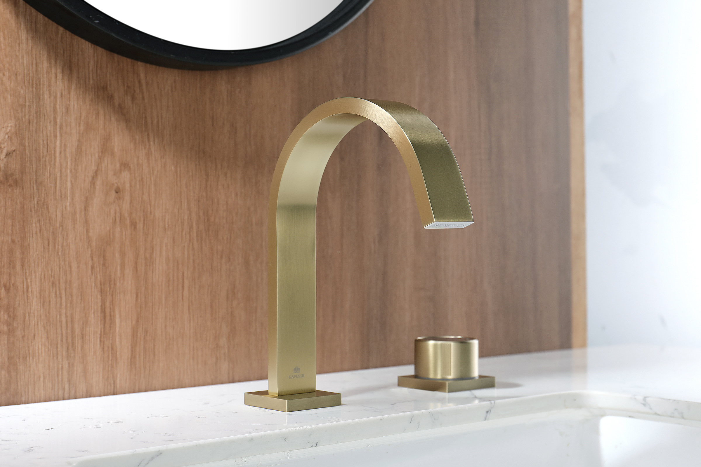 01111-S Смеситель на борт раковины (2-отв,Мат. Золото)  GANZER (10/1шт)