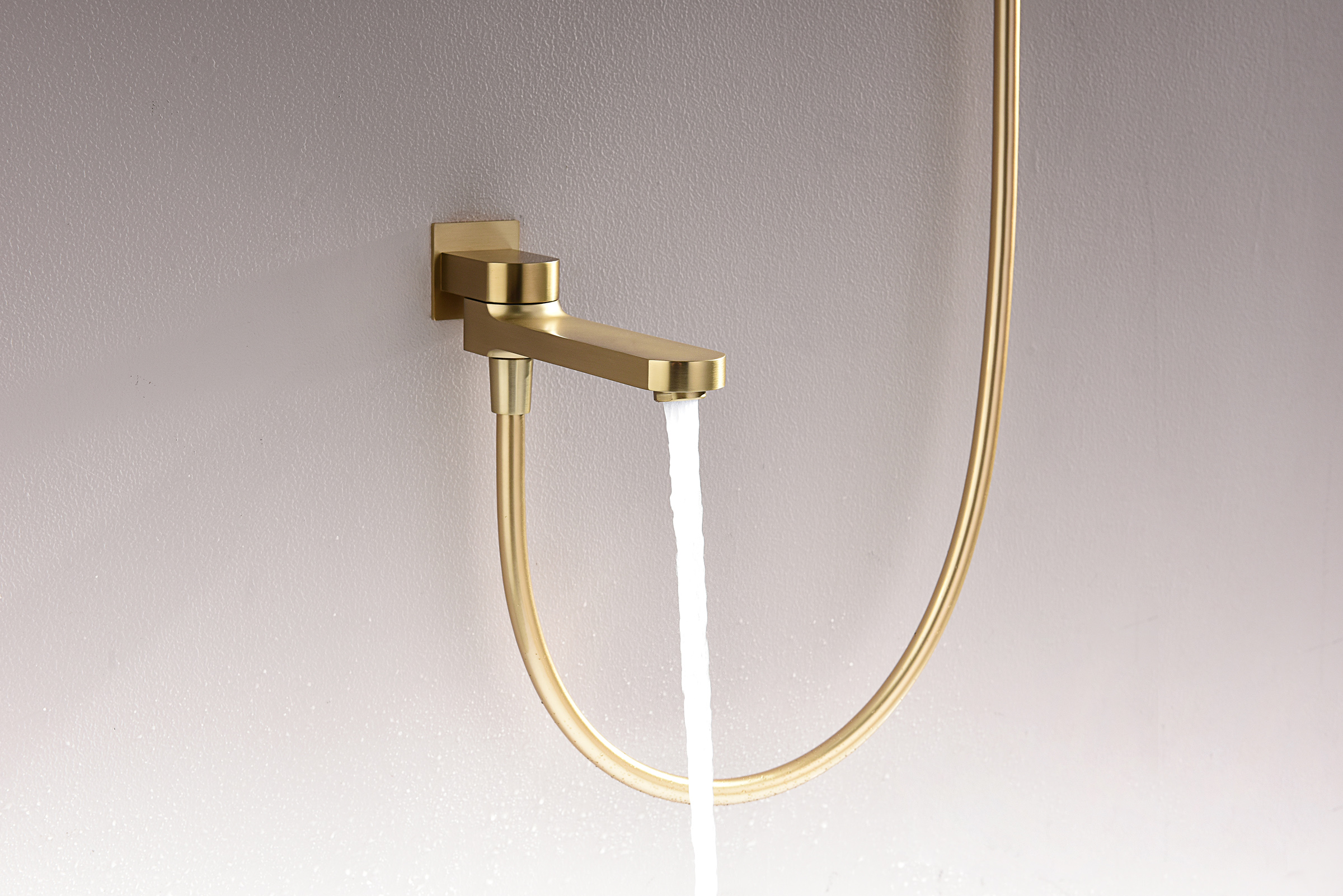 06165-S Смеситель встраиваемый для душа с 3-функ. (Мат. Золото) GANZER (6/1шт)