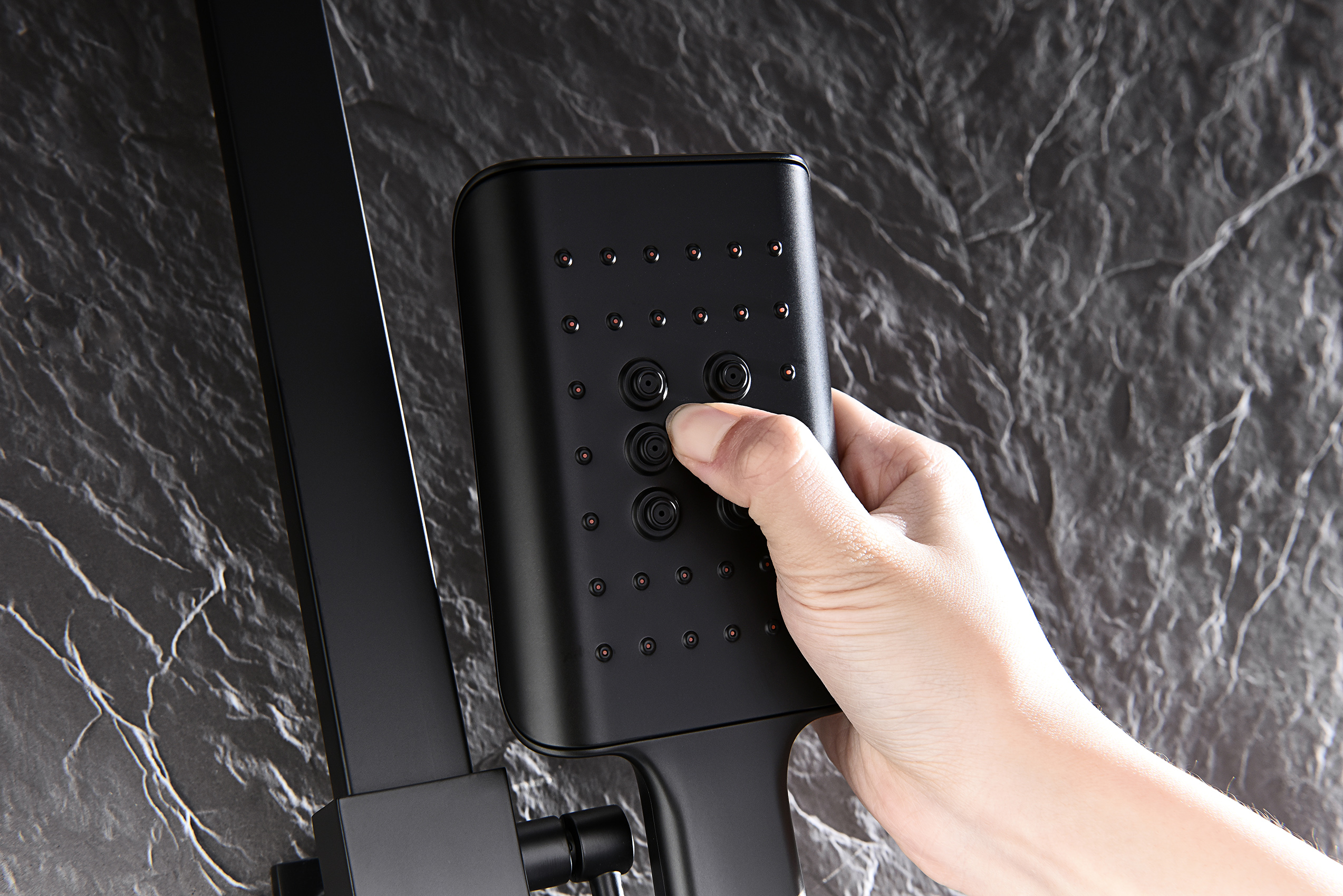 07162-C Душевая система (ЧЕРНЫЙ) GANZER (5/1шт)