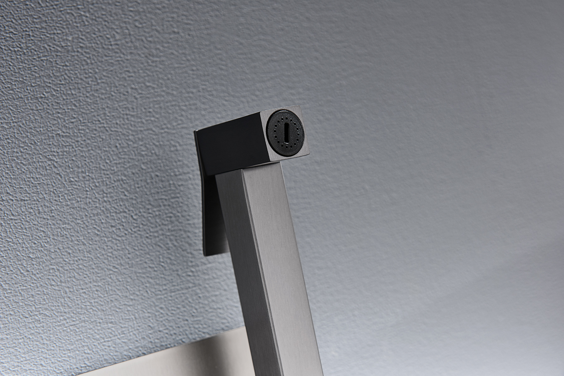 05157-Q Смеситель встраиваемый с ГИГ. душом (ГРАФИТ) GANZER (10/1шт)