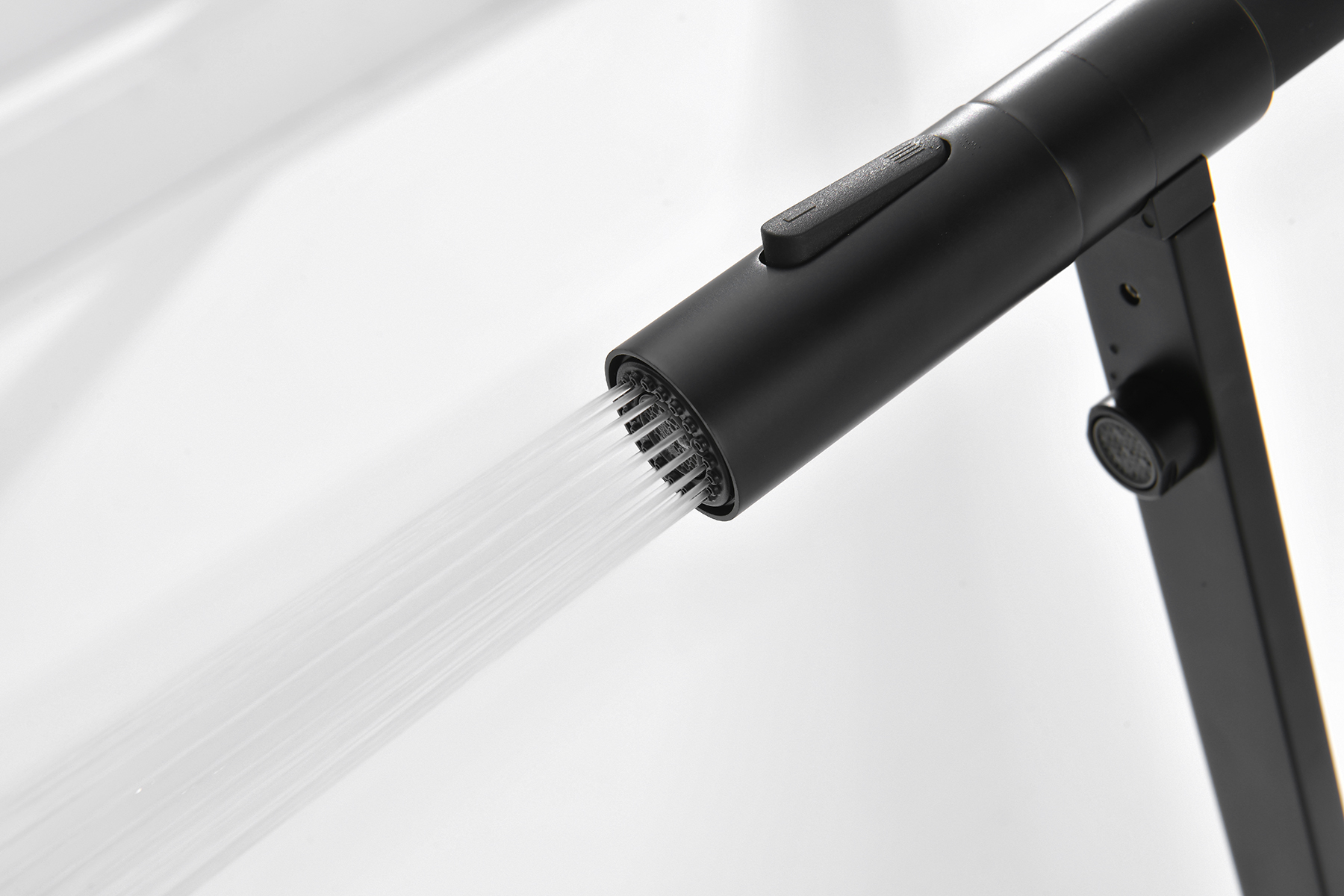 07127-C Смес. для кухни с гиб МАГ. изл. и под. фильт. (ЧЕР.+ЧЕР.) GANZER (10/1шт)