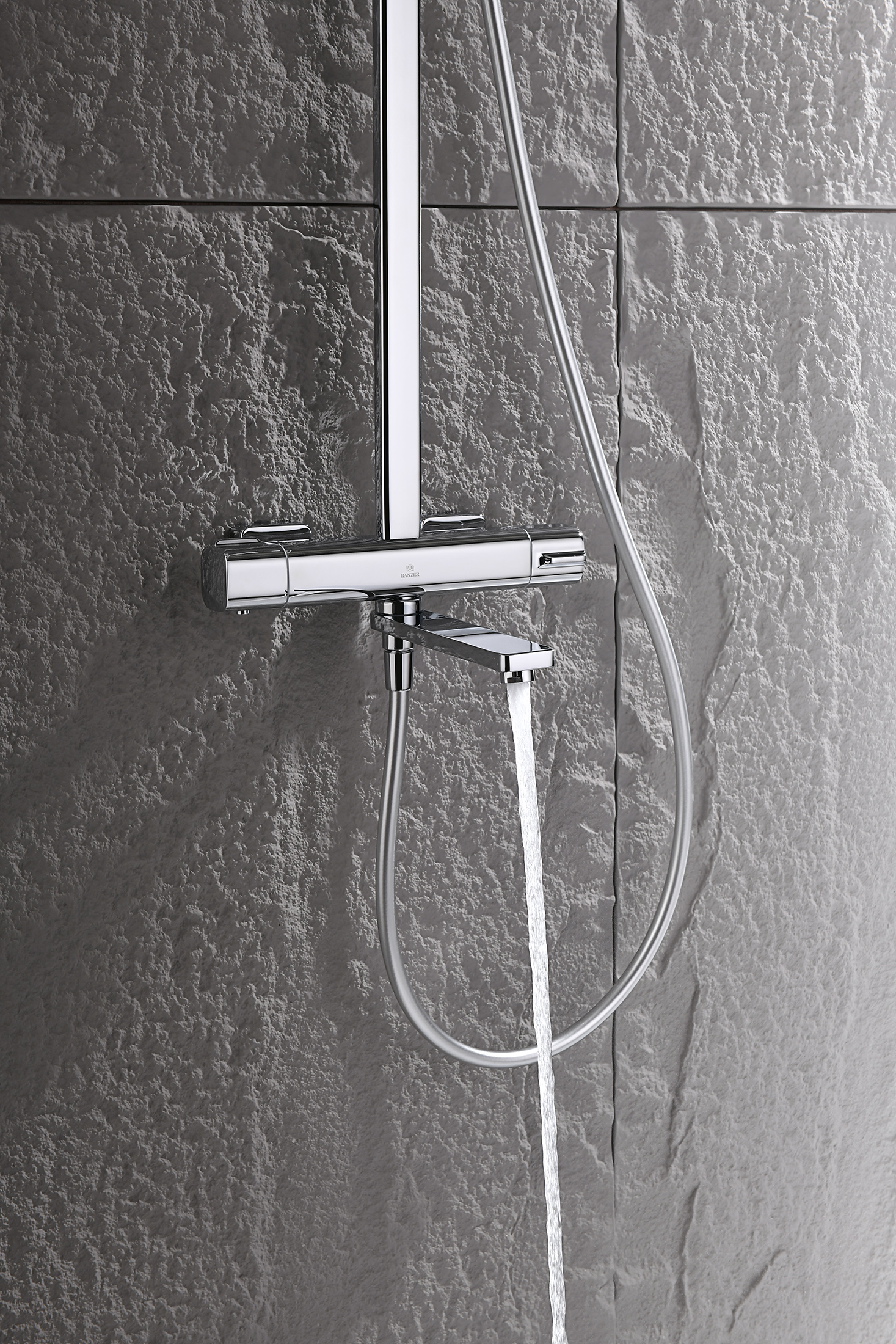 12071 Душевая система с термостатом (ХРОМ) GANZER (5/1шт)