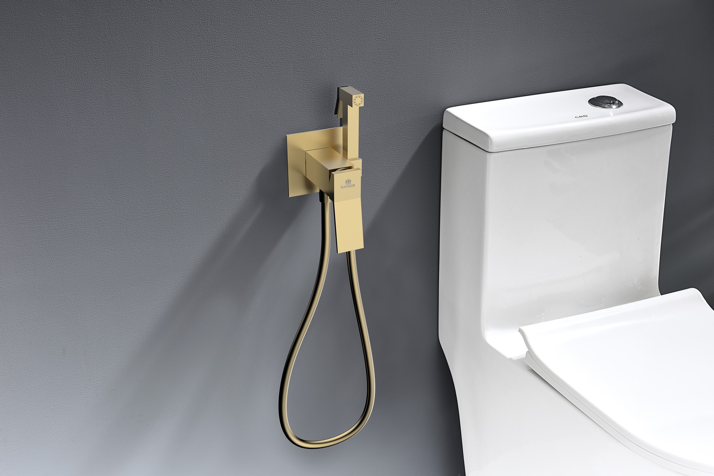 05157-S Смеситель встраиваемый с ГИГ. душом (Мат. Золото) GANZER (10/1шт)