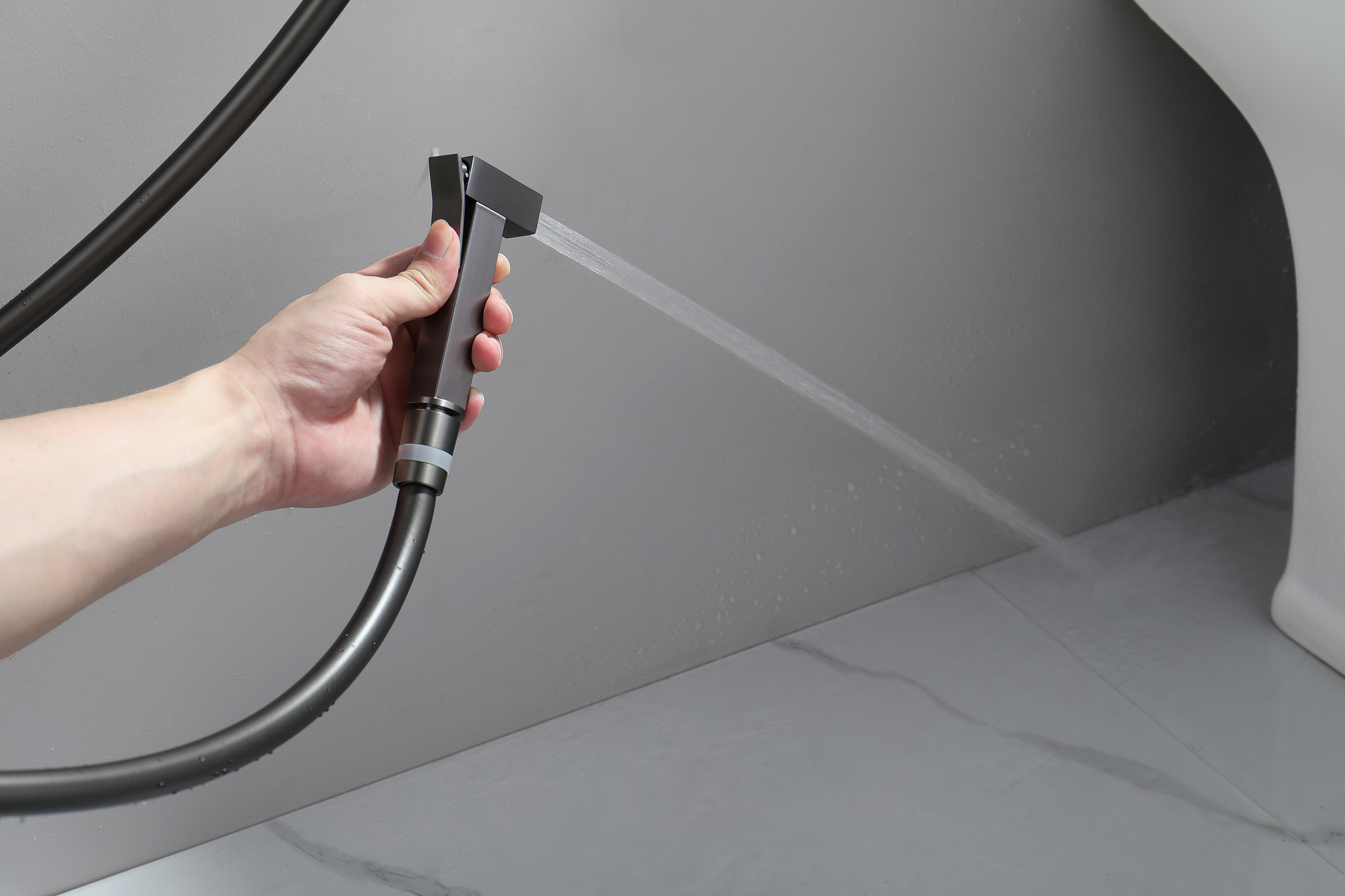 01157-Q Смеситель встраиваемый с ГИГ. душом (ГРАФИТ) GANZER (10/1шт)