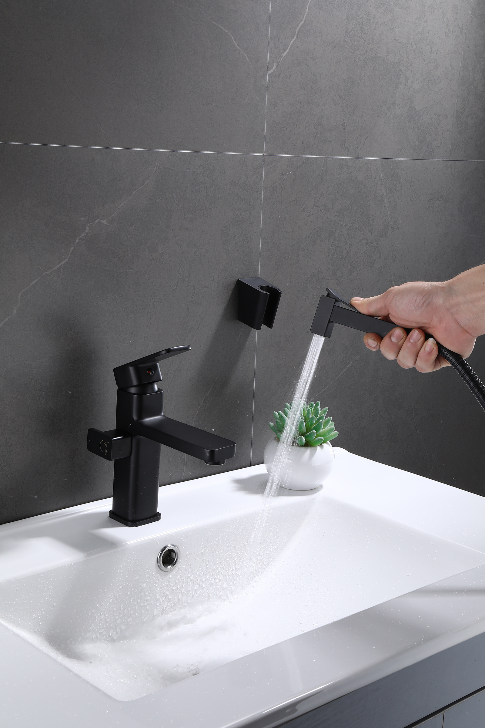 12053-C Смеситель для умыв. с под. гиг. лейки (ЧЕРНЫЙ)  GANZER  (10/1шт) Л/К