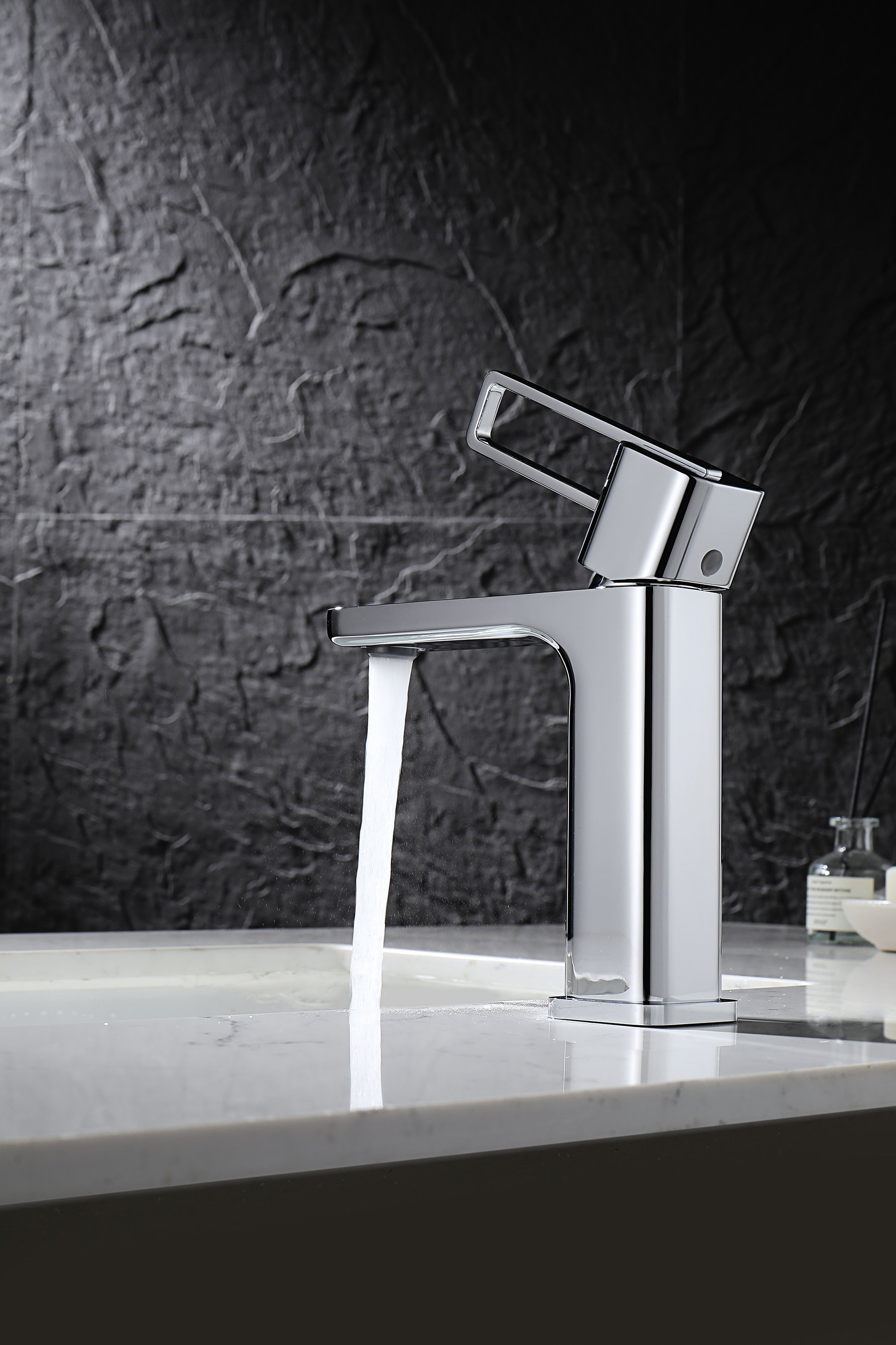 12111 Смеситель од. для раковины (ХРОМ) GANZER (10/1шт)