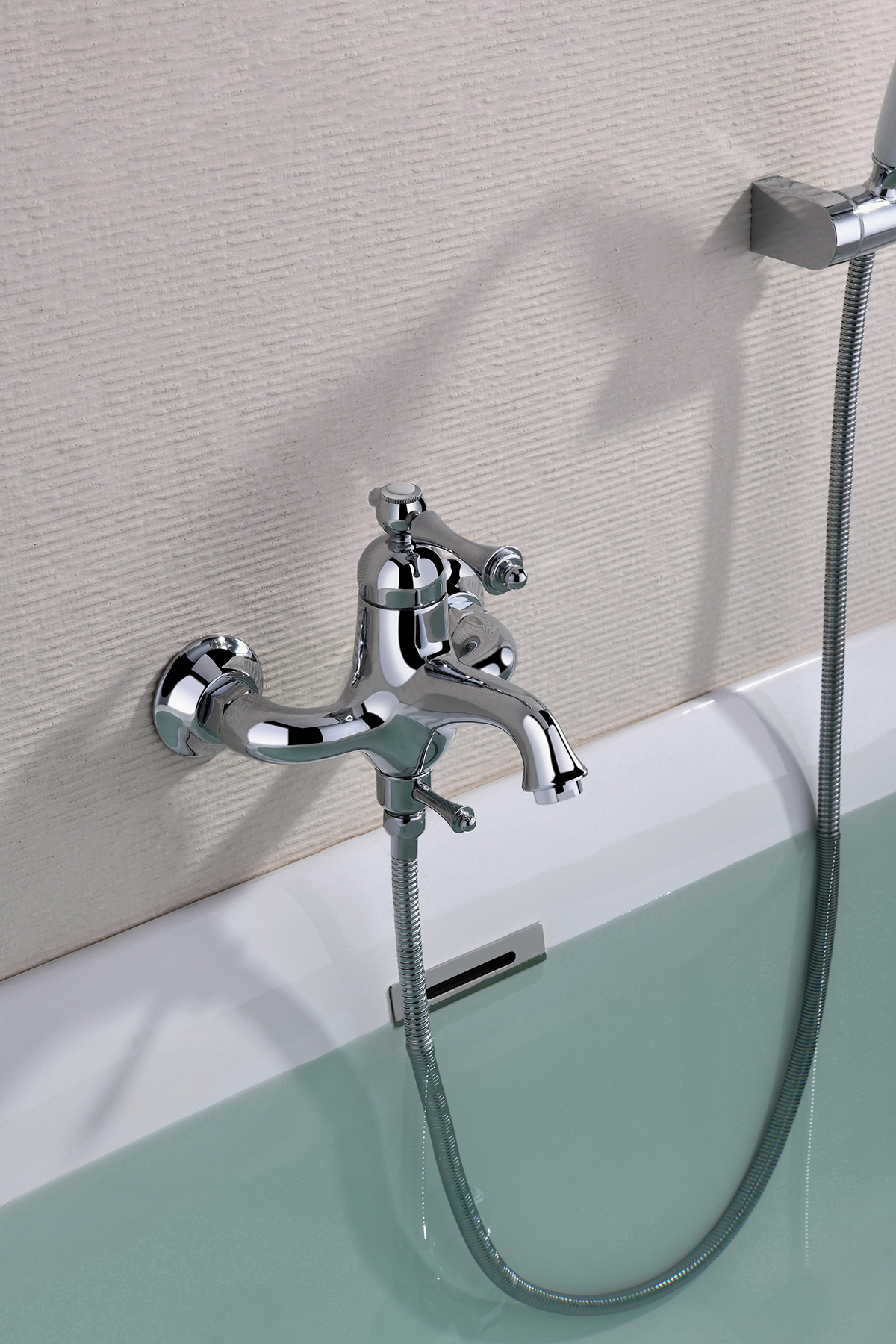 77031 Смеситель однорычажный для ванны GANZER  (8/1шт)