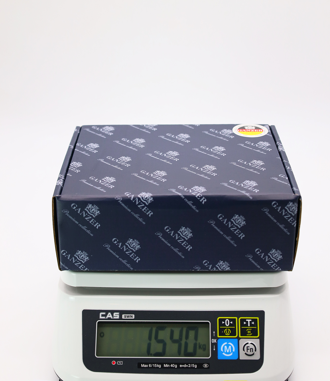 44014-F Смеситель для умыв. белый (ВОДОПАД) GANZER  (10/1шт) Л/К