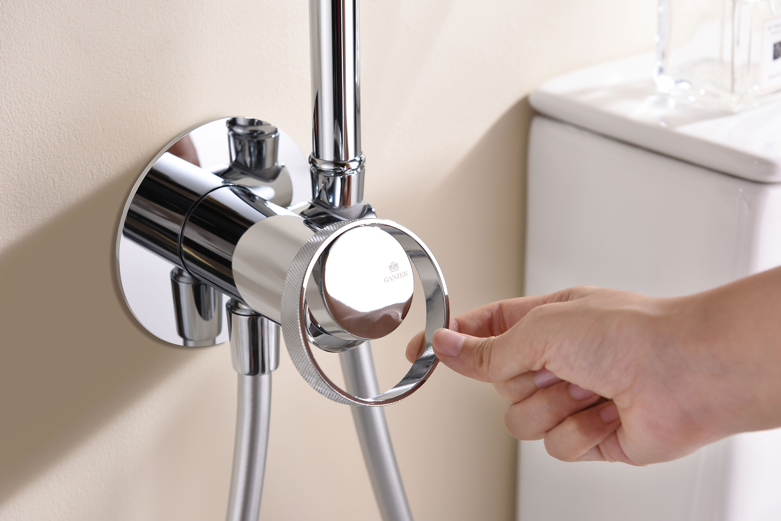 19157 Смеситель встраиваемый с ГИГ. душем (ХРОМ) GANZER (10/1шт)