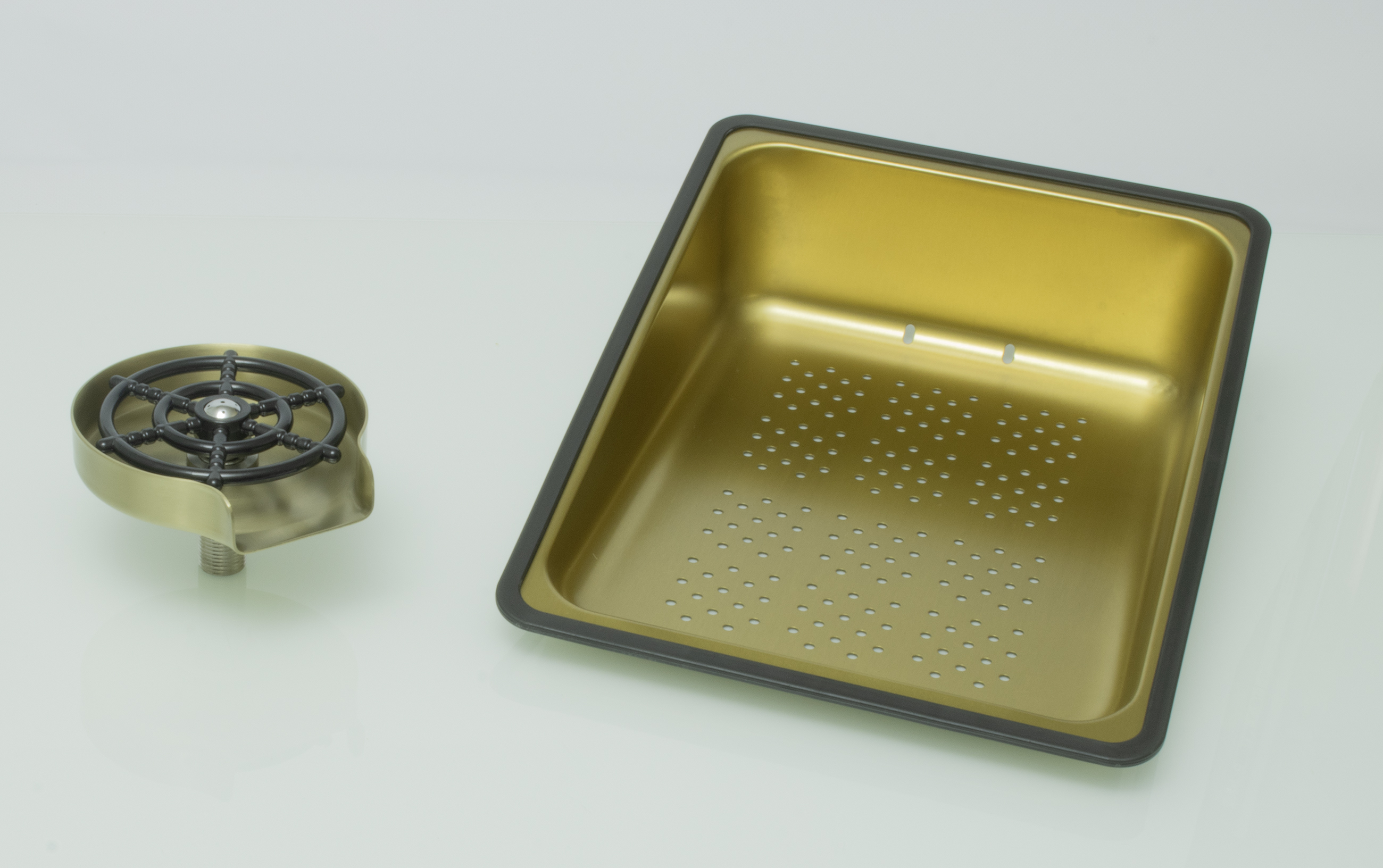 Мойка многофункциональная, без смес. НЕРЖ (75х46мм,МАТ. ЗОЛОТО)  GANZER