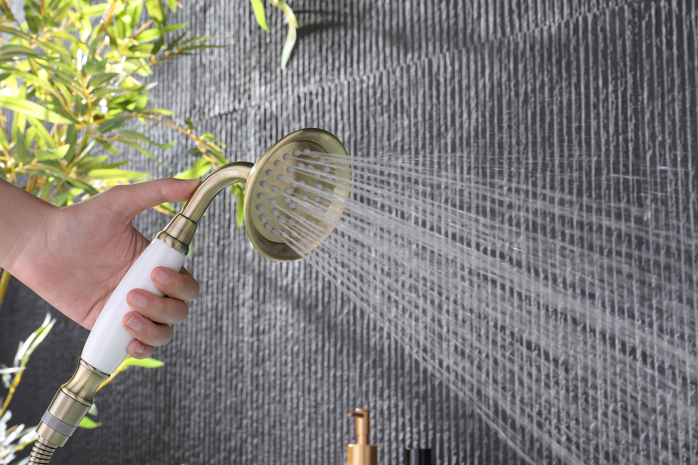 77133-D Смеситель на борт ванны (3-отв,БРОНЗА)  GANZER (8/1шт)