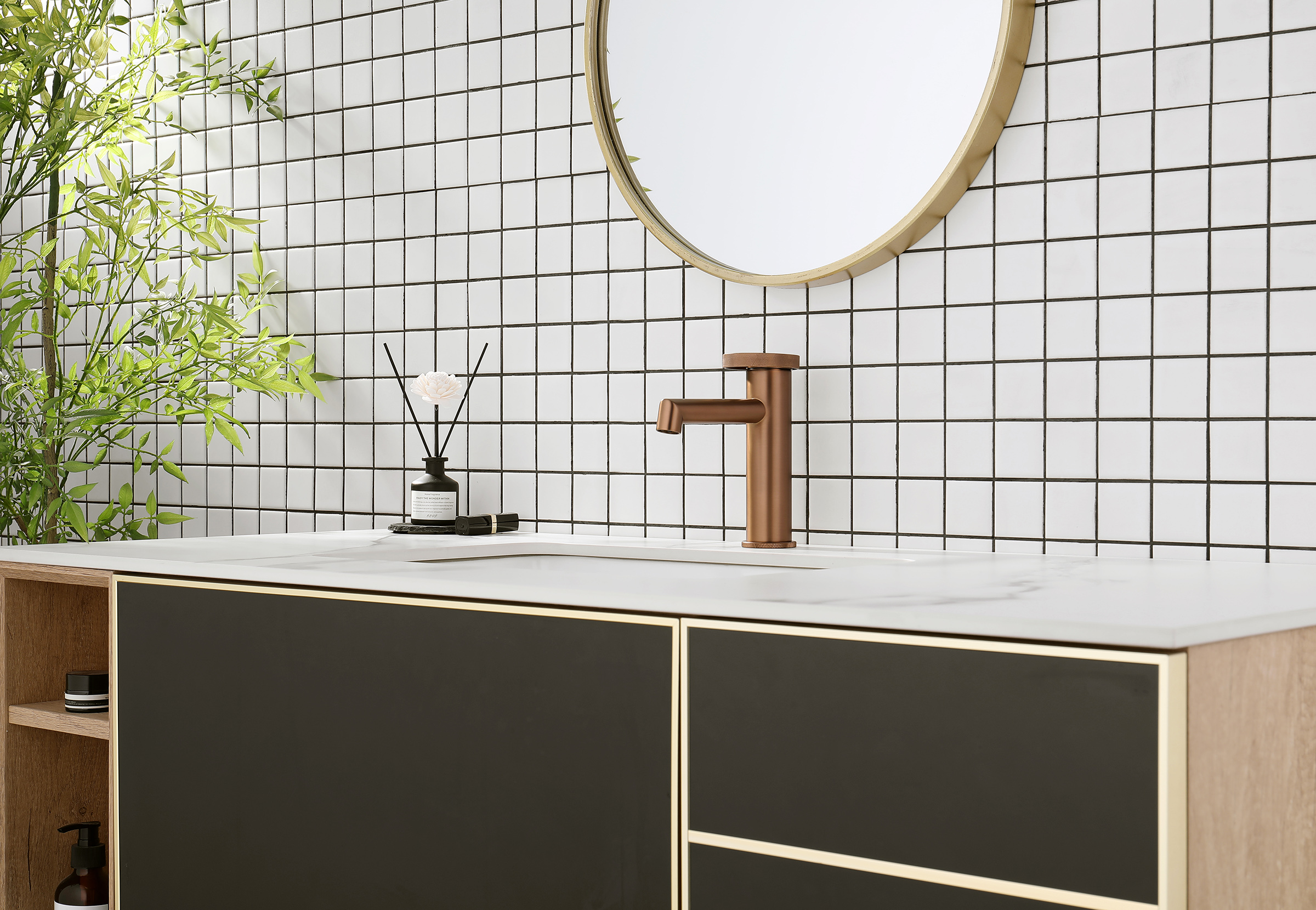 19111-R Смеситель од. для раковины (Роз. Зотото) GANZER (10/1шт)