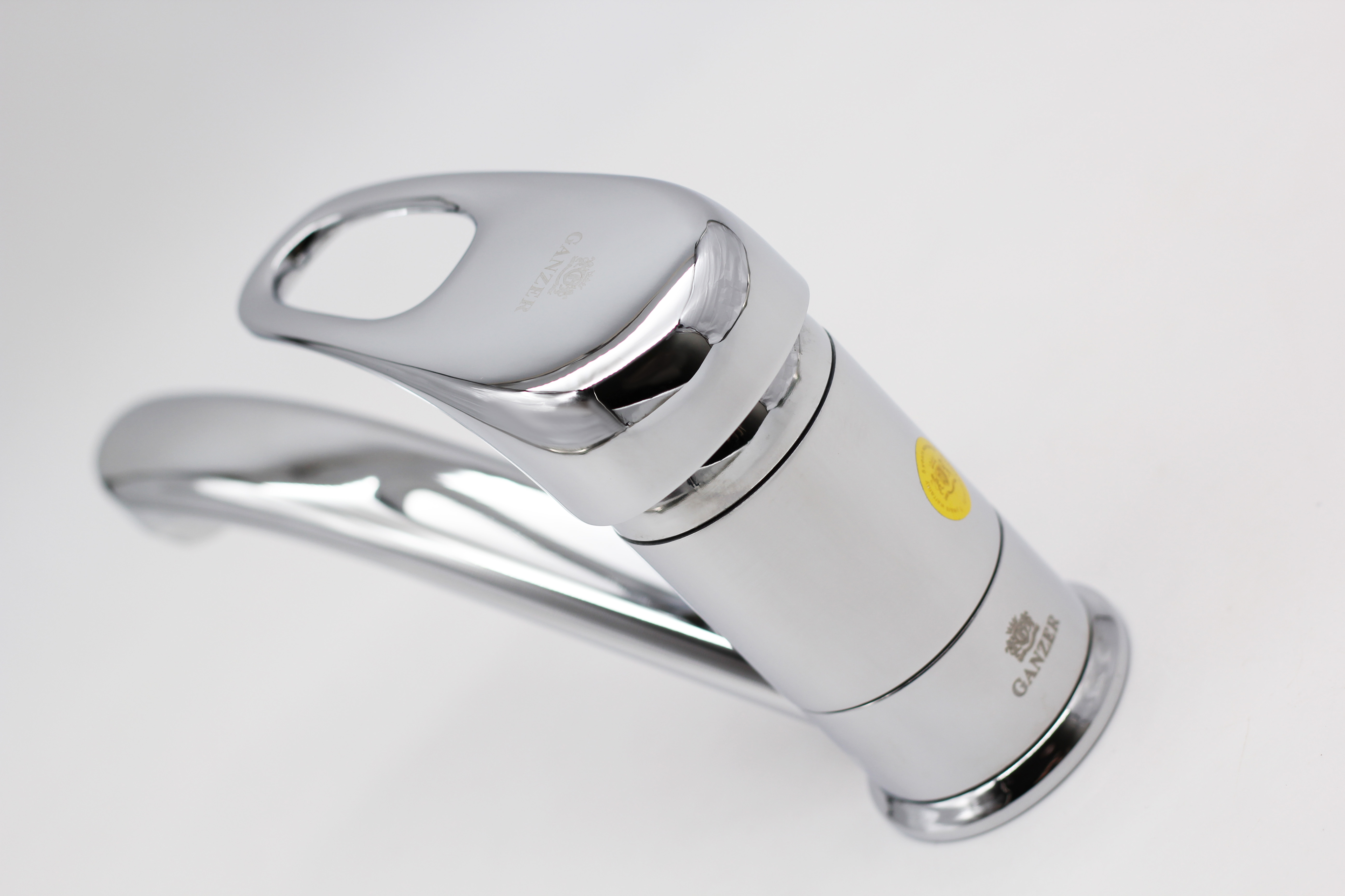 08011 Смеситель однорычажный для кухни "GANZER" (10/1шт)