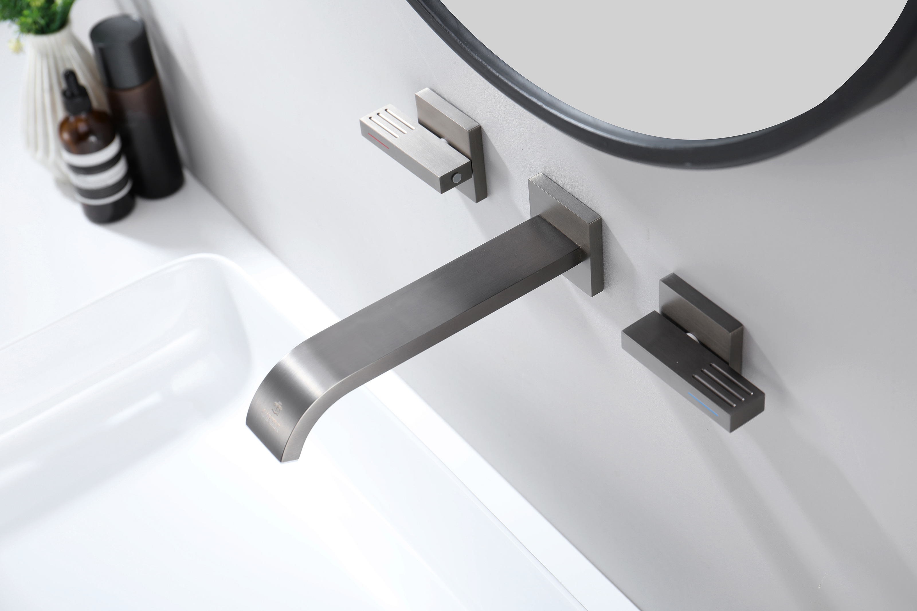 01144-Q Смеситель встраиваемый для раковины (ГРАФИТ) GANZER (8/1шт)