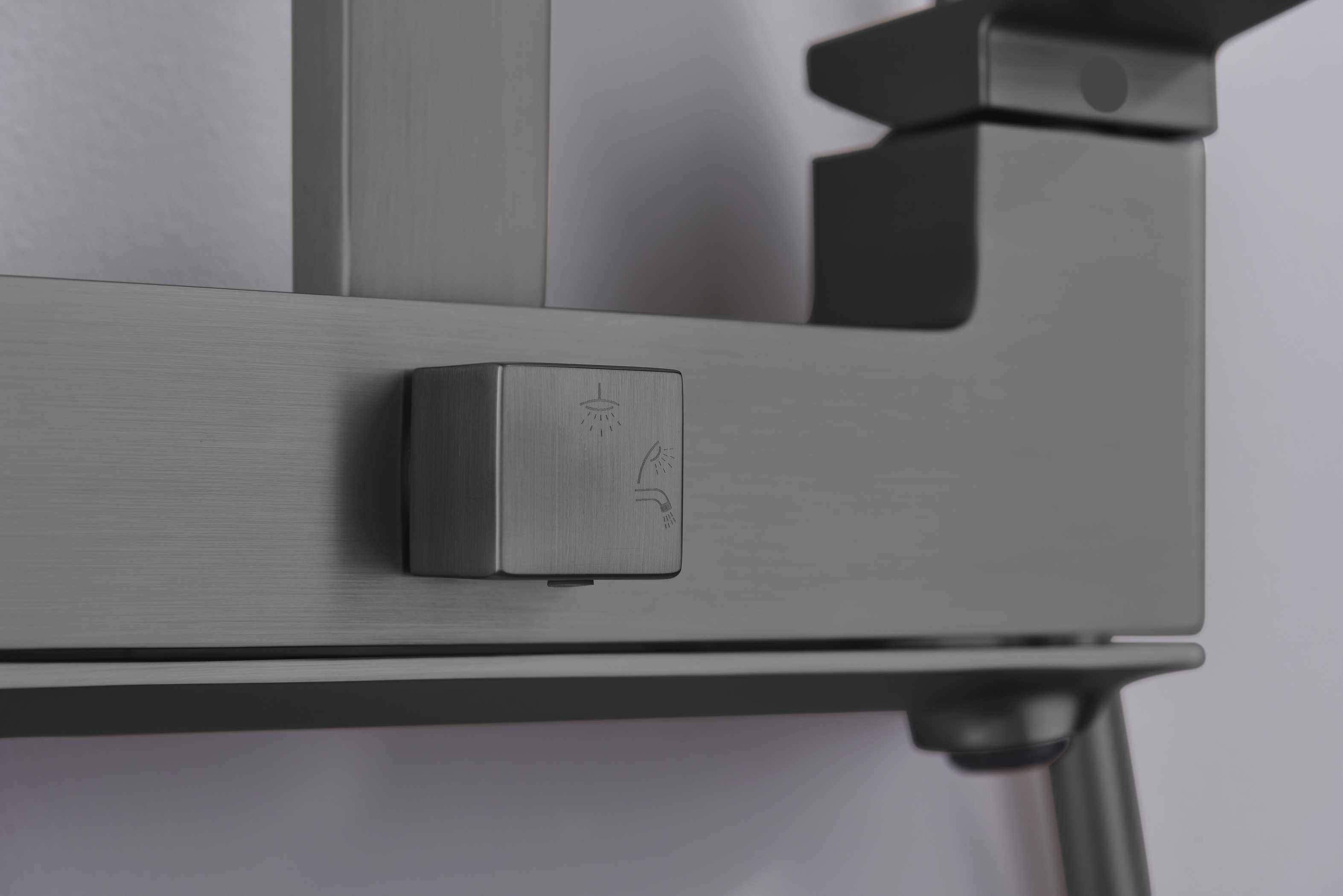 05162-Q Душевая система (ГРАФИТ) GANZER (5/1шт)